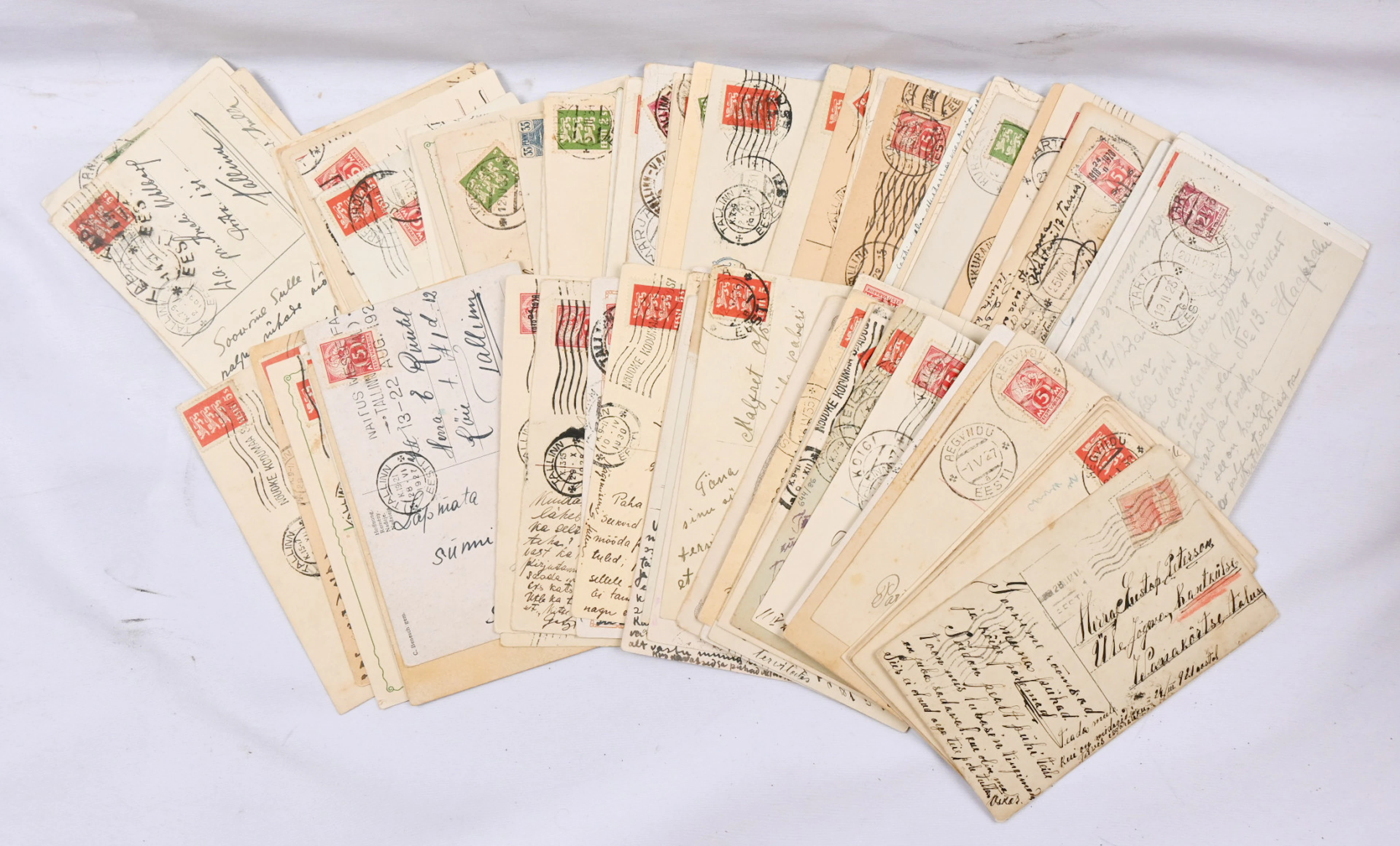 From 1919 onwards approximately 200 flown postcards, many different
