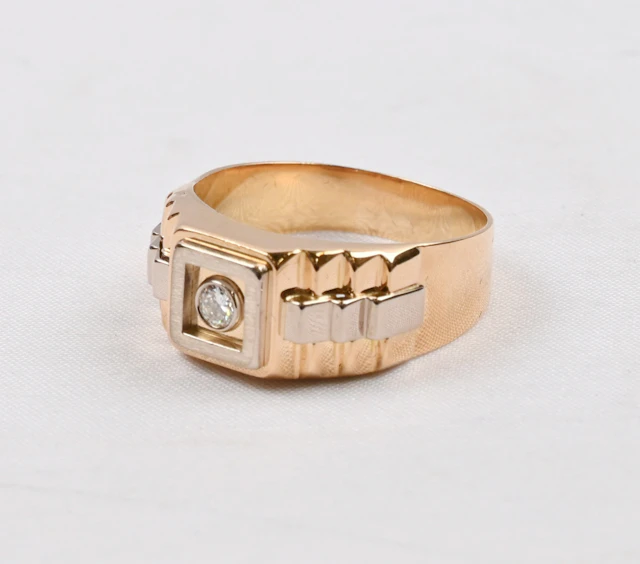 Diamond ring, yellow and white gold, diamond 0.17 CT (VVS/W). Size