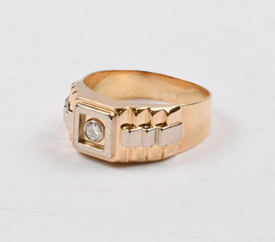 Diamond ring, yellow and white gold, diamond 0.17 CT (VVS/W). Size