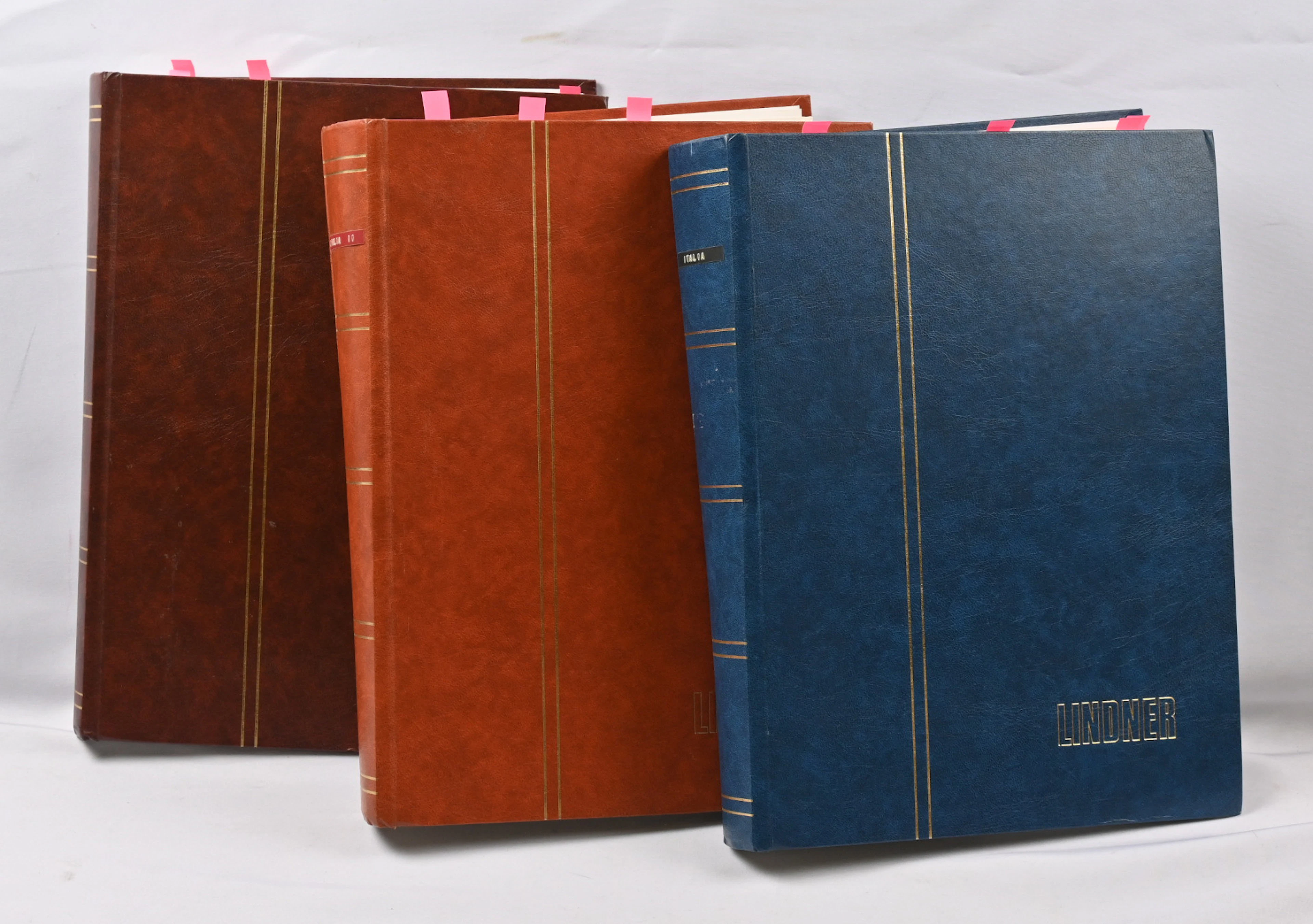 From 1863 onwards used stock in three loosely filled stockbooks. Scantily