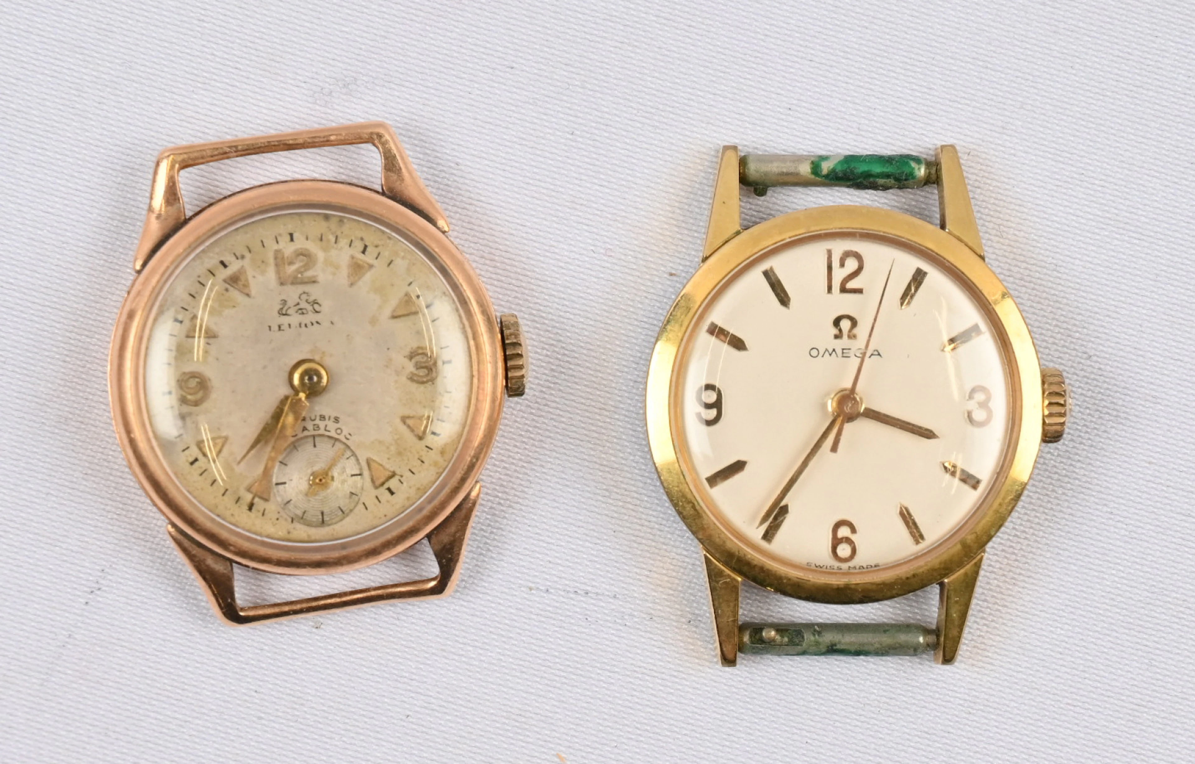 Ladies' small Leijona gold watch (585), gross weight 10.5 g. Additionally