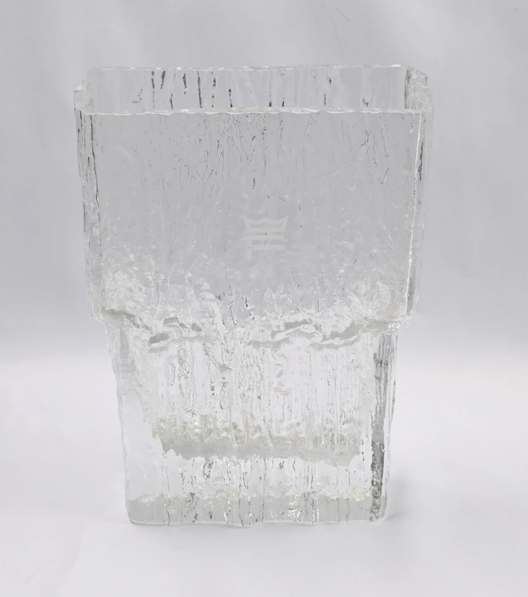 Tapio Wirkkala, vase 3428, height approx. 25 cm, signed. PICKUP ONLY.