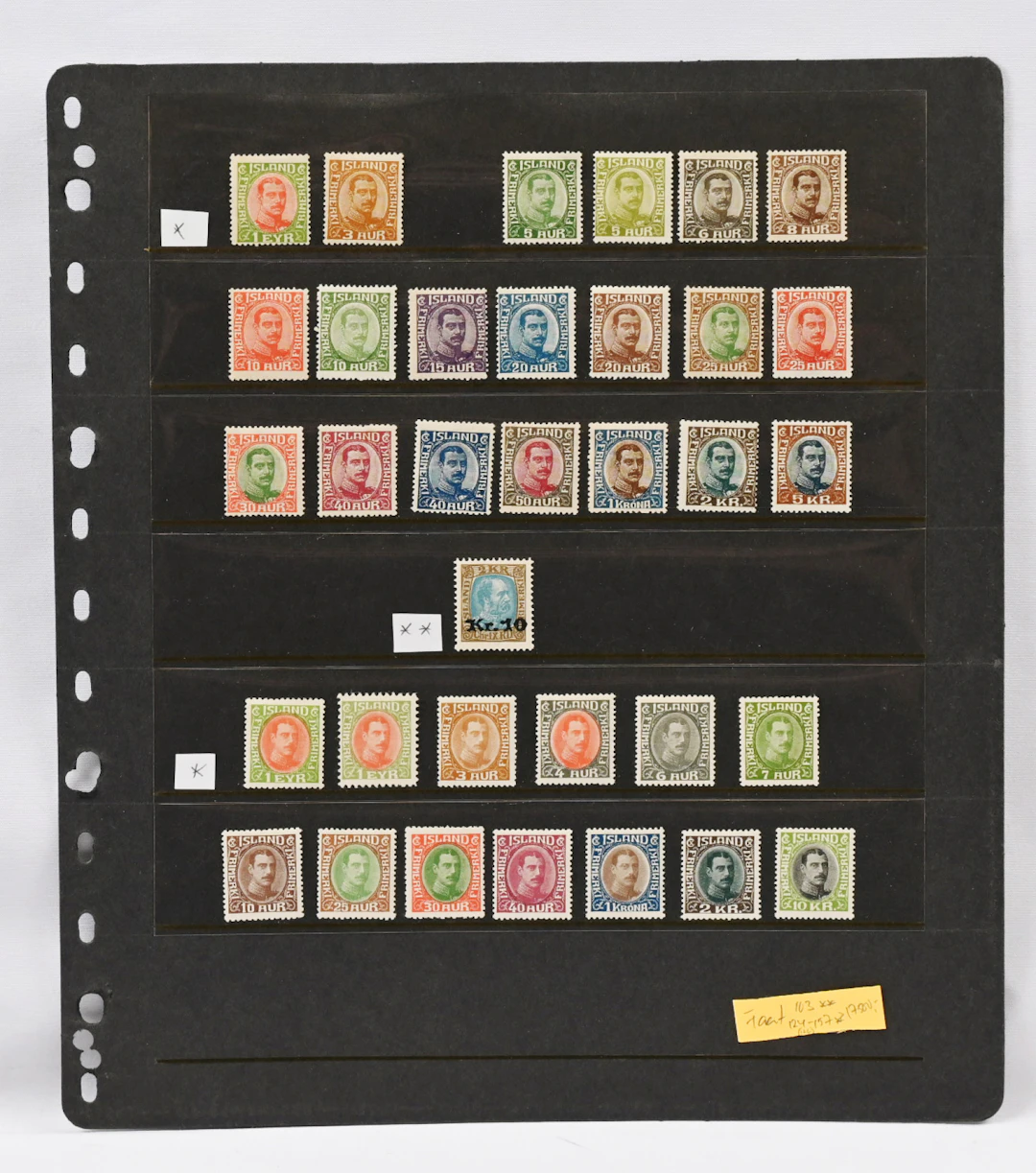 1920 - 1937 fine selection of definitive stamps on a stock page. F