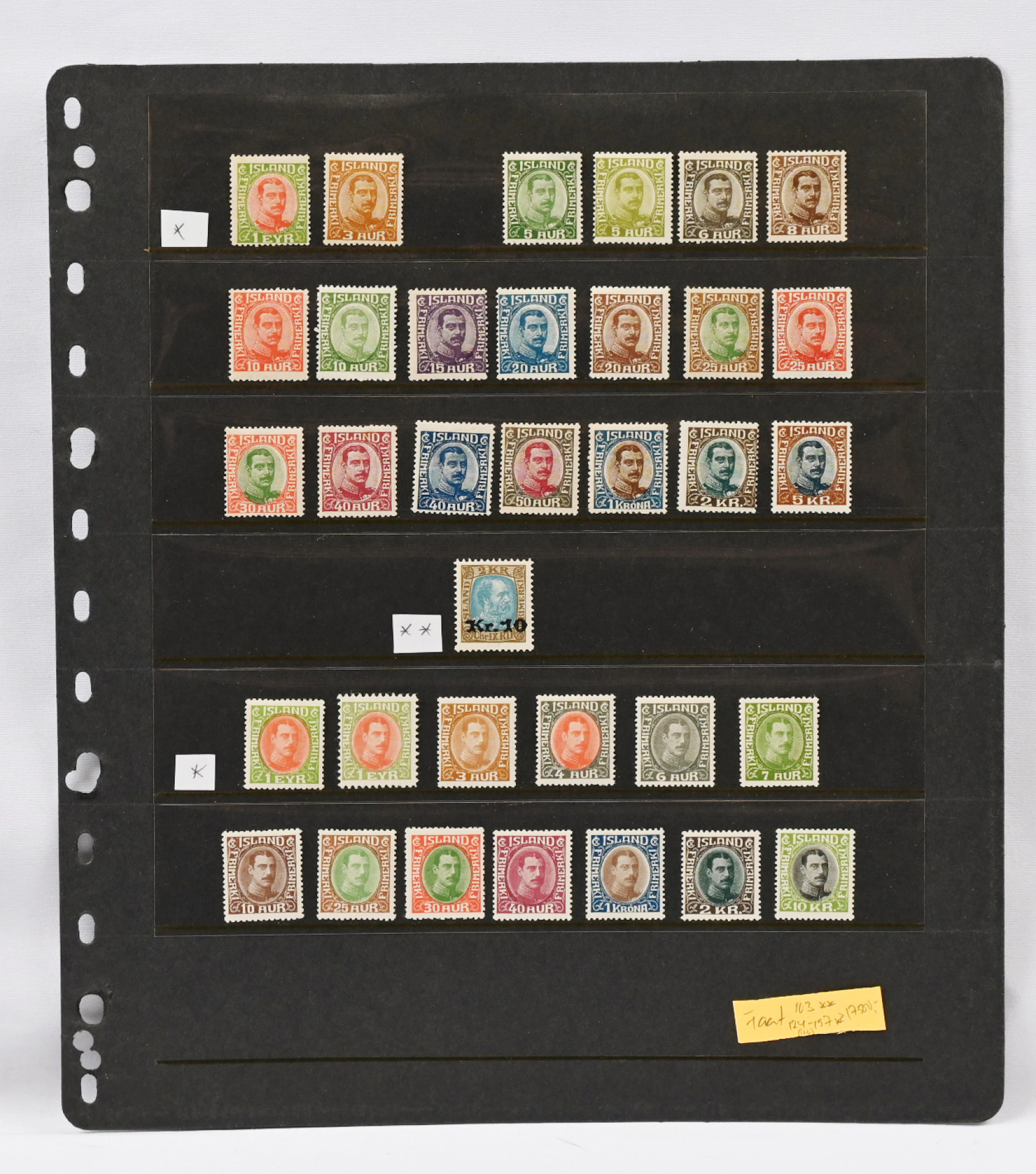 1920 - 1937 fine selection of definitive stamps on a stock page. F