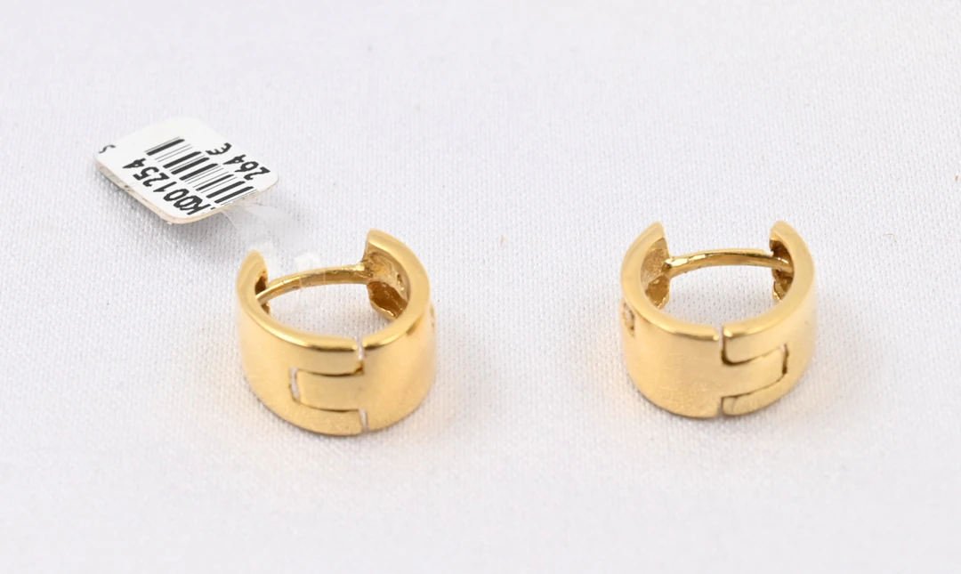 Diamond earrings, gold (585). Gross weight approximately 3 g.