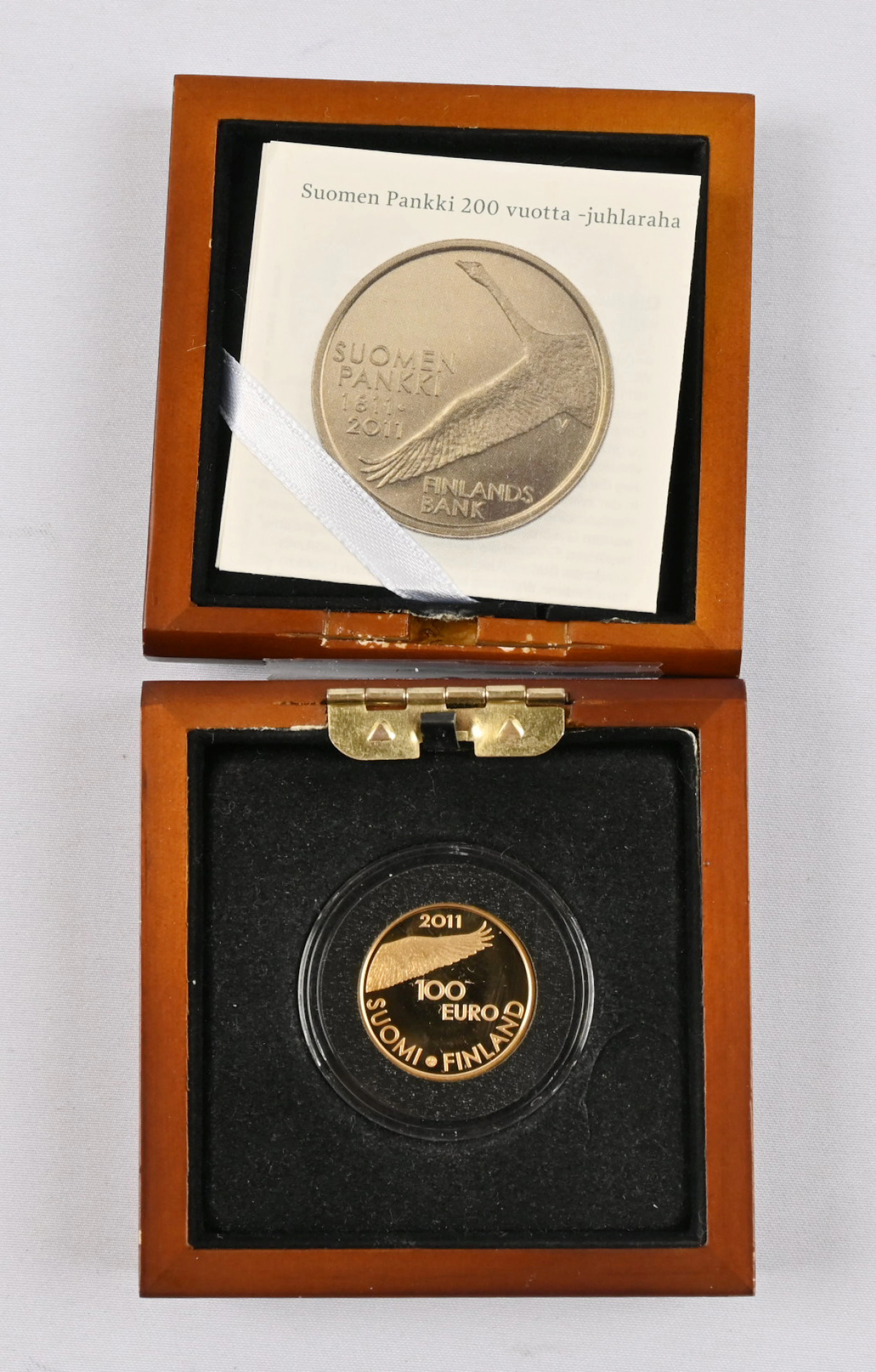 2011 100€ Bank of Finland 200 years, gold.