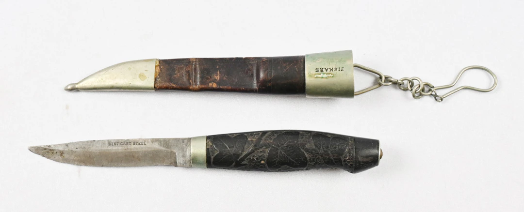 Fiskars, old knife, on the blade: Best cast steel, blade length approximately