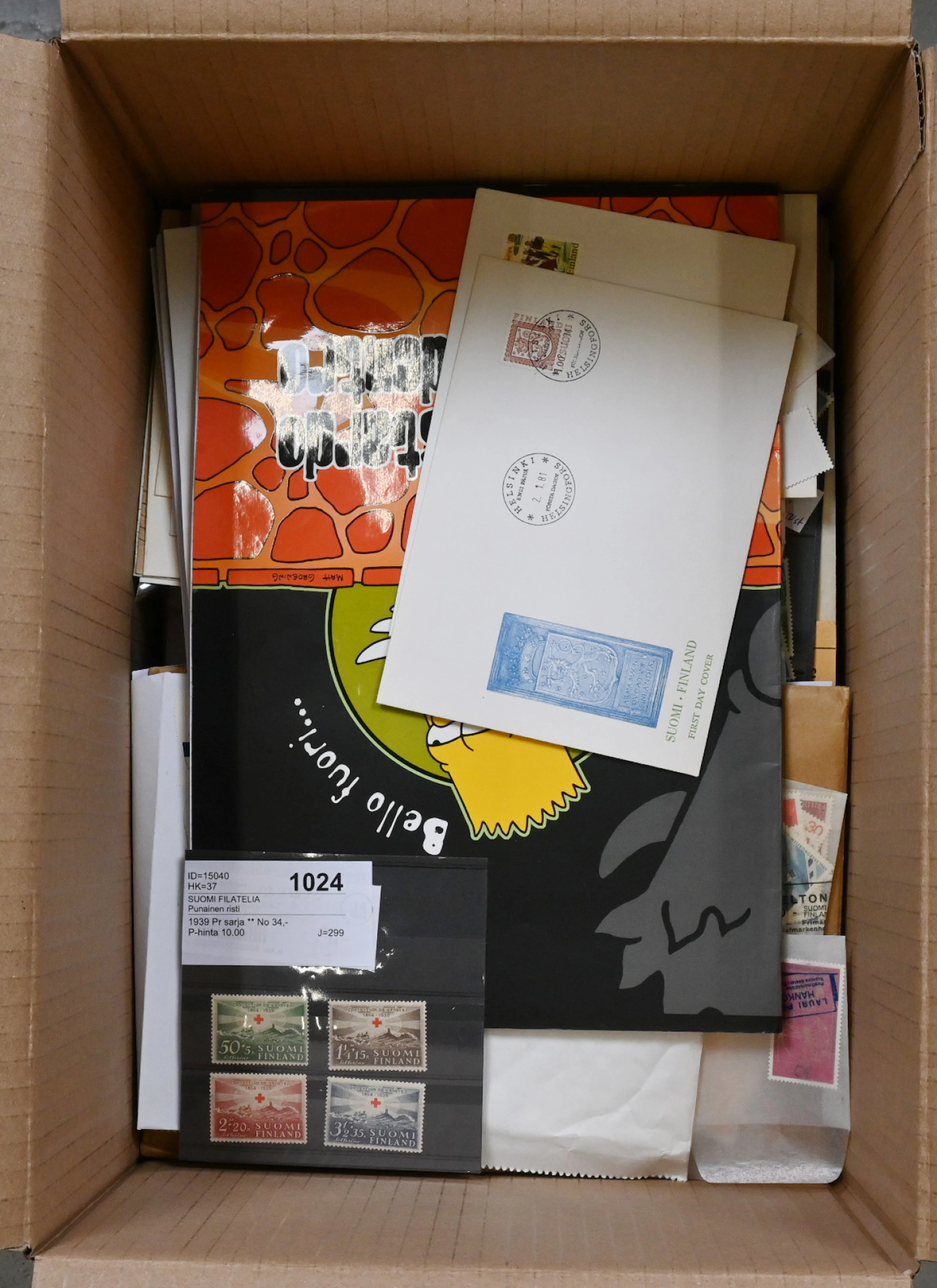 Box including selection from a collector's stock eg. MNH ** stamps
