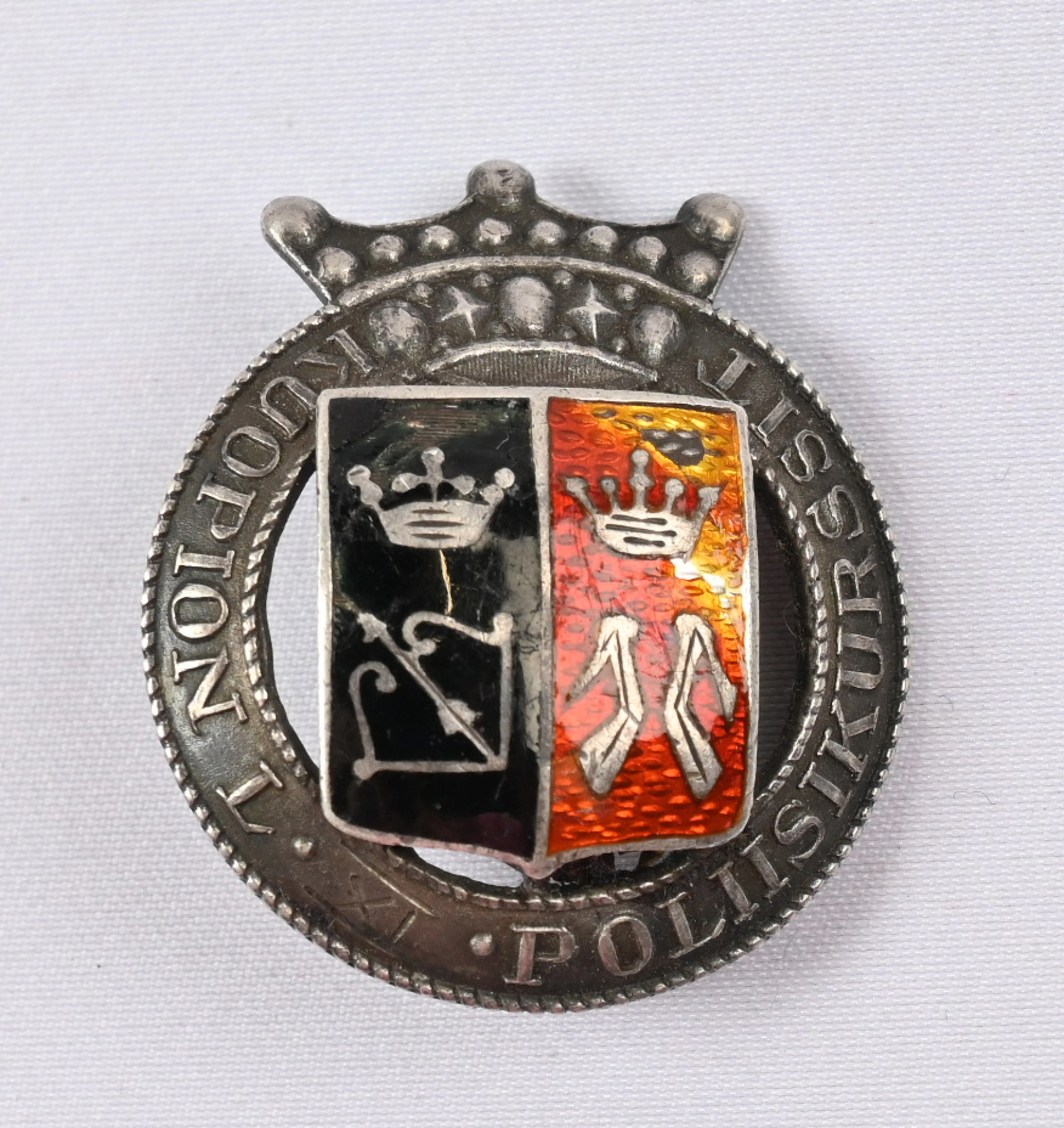 Kuopio Province police course badge, name engraving O. Palman. Rare!