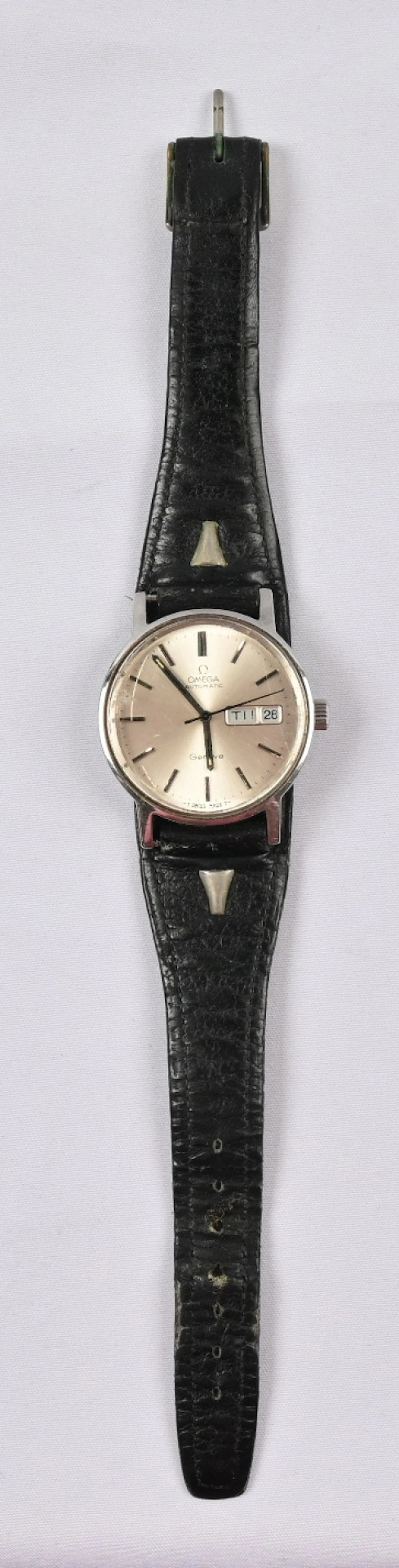 Omega Genéve Automatic wristwatch, 35 mm, in wroking condition. Some
