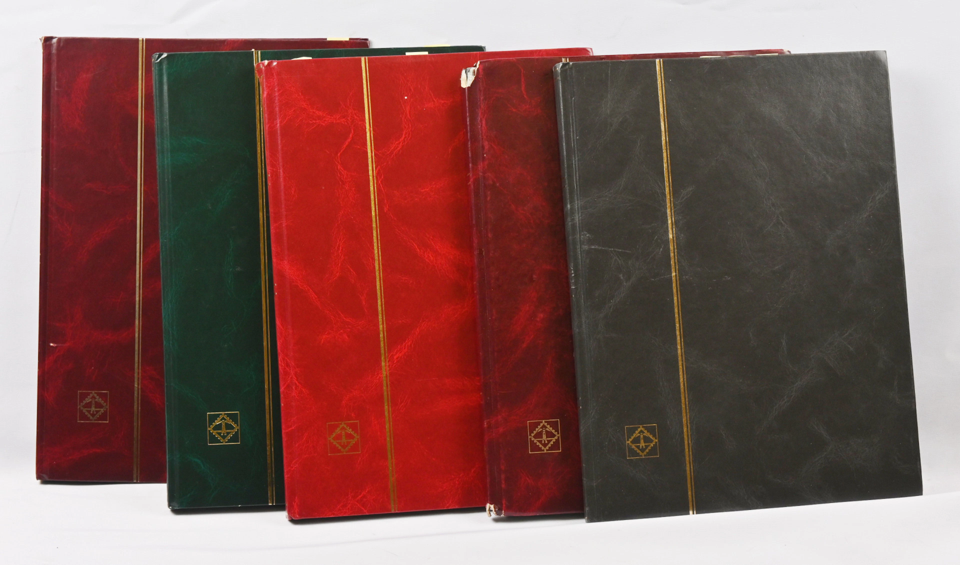 In five stockbooks mixed selection of stock material from old to new: