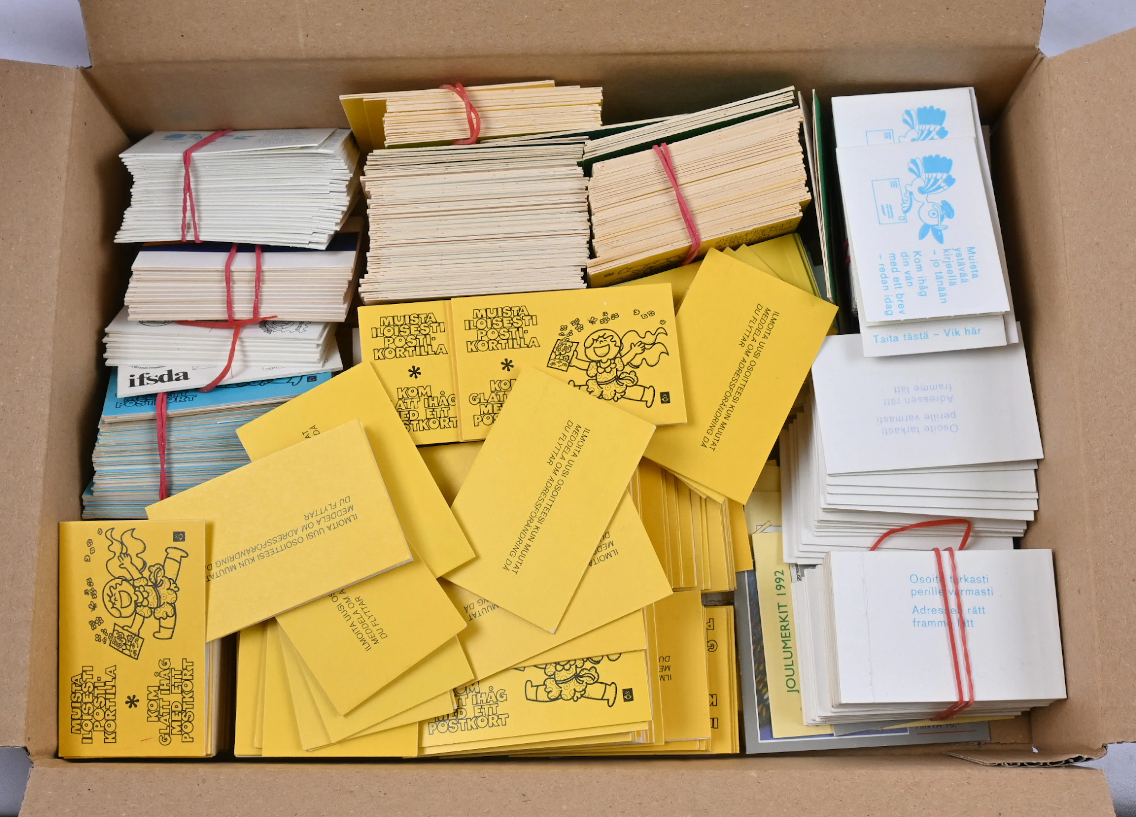 Slot machine booklets etc. selection approximately 1 KG.