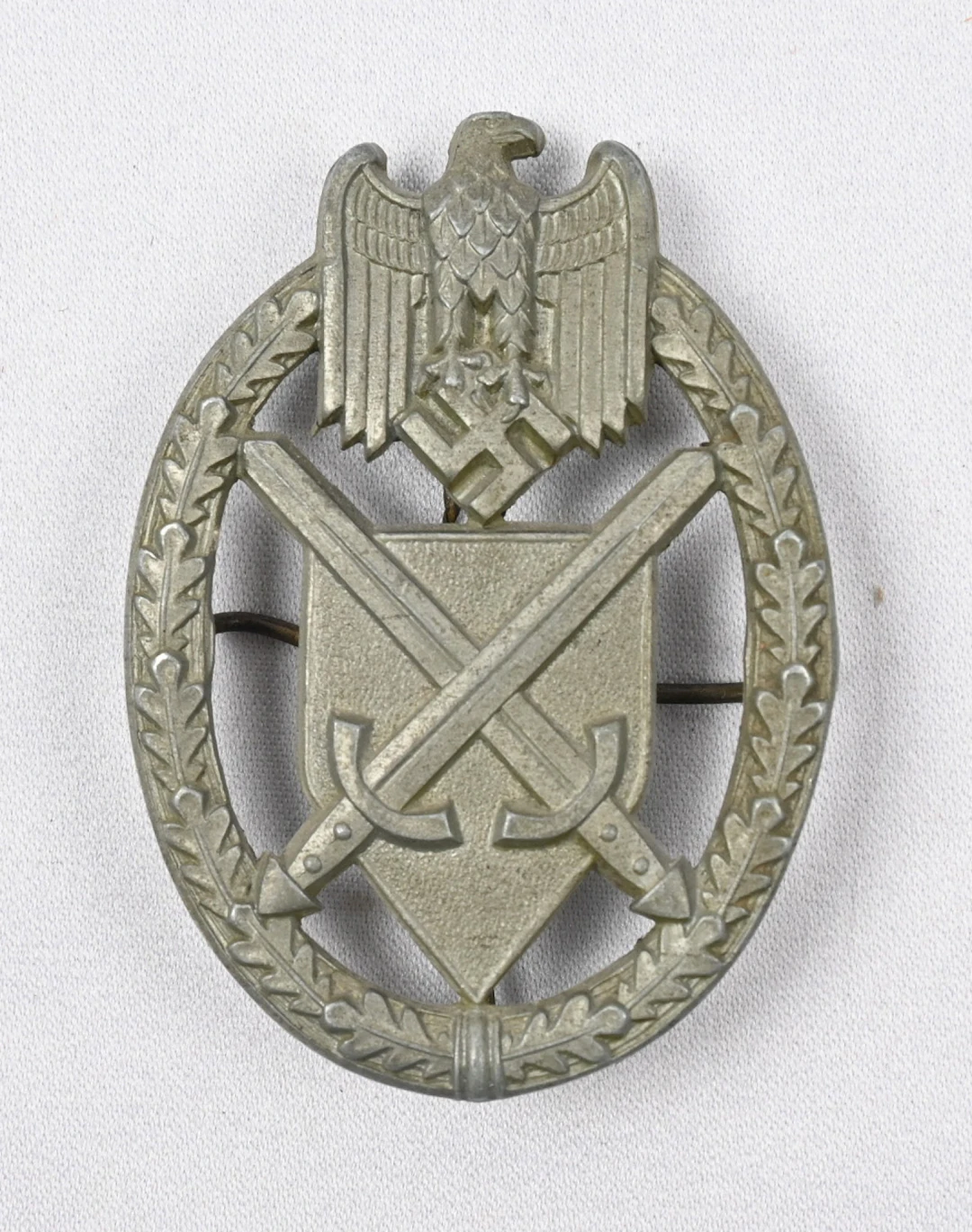 Shooting badge to be attached to the aiguillette of the German Army