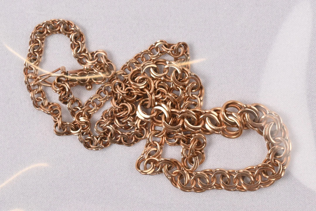Gold chain, 585 gold, weight 12.5 g.