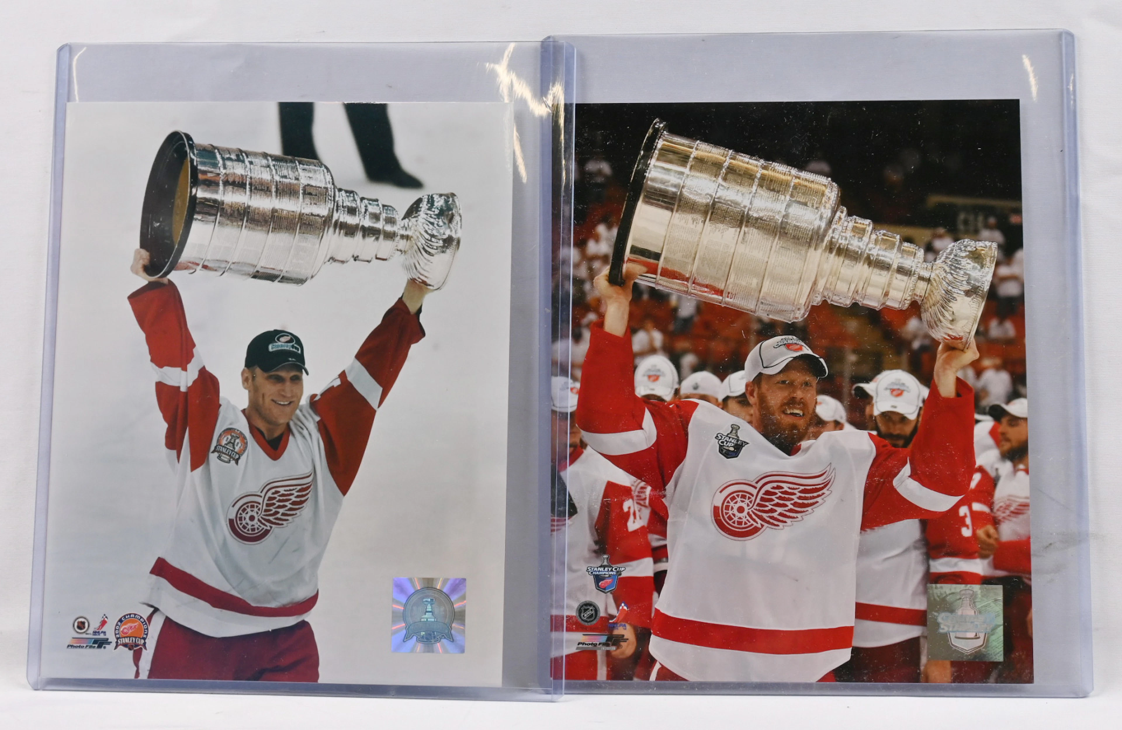 Detroit Stanley Cup, nearly A4-sized photographs seven pieces, included