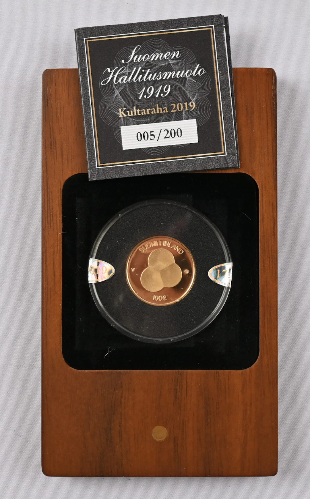 2019 100€ Finnish Constitution 1919, gold, numbered coin in Moneta's