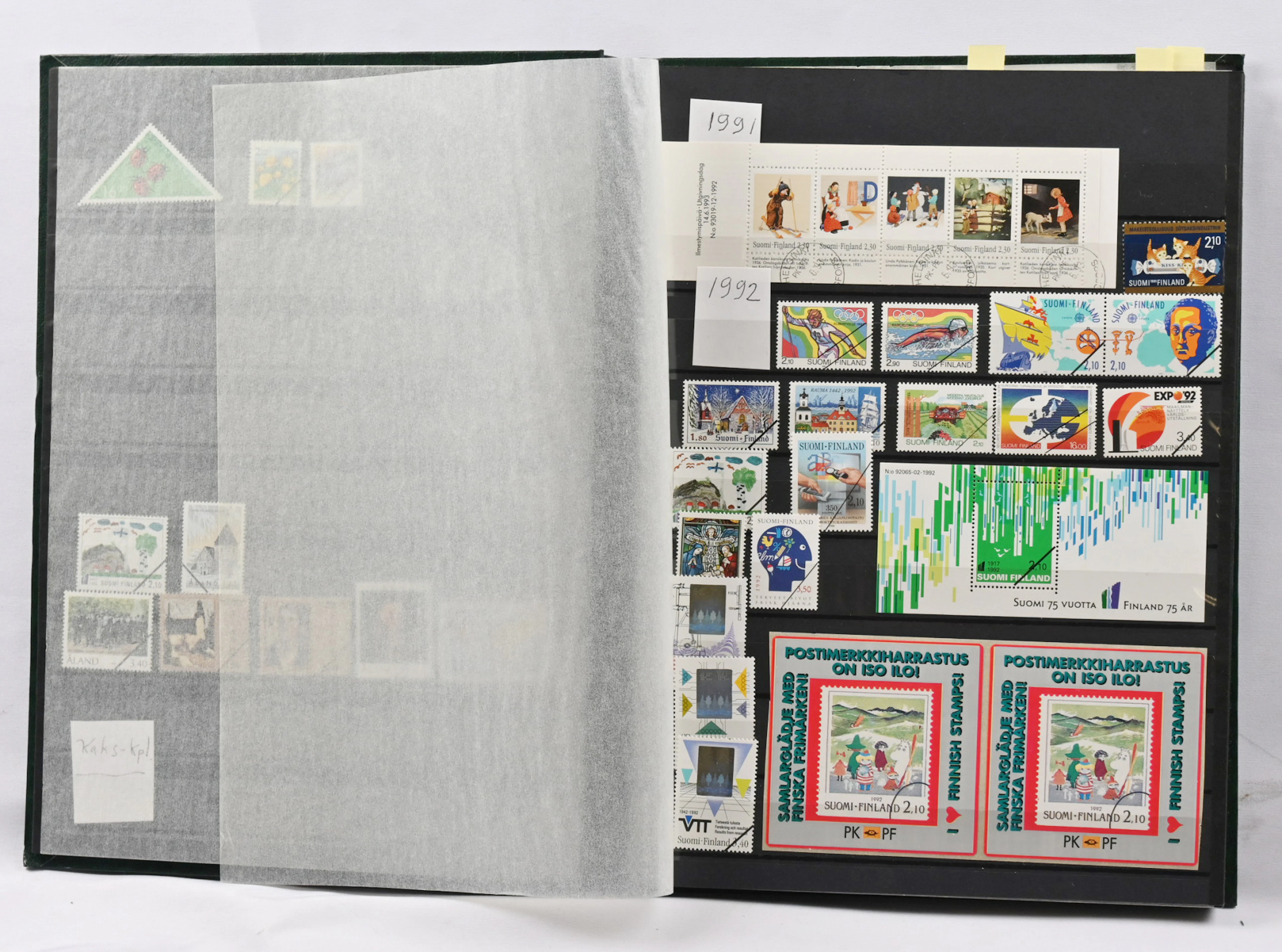 Press maculated stamps from the 1990s, fine selection in a stockbook.