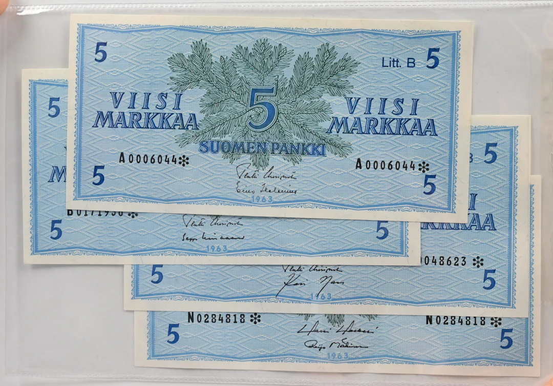1963 5 markka Litt.B. series A* B* N*. Total of four banknotes. A