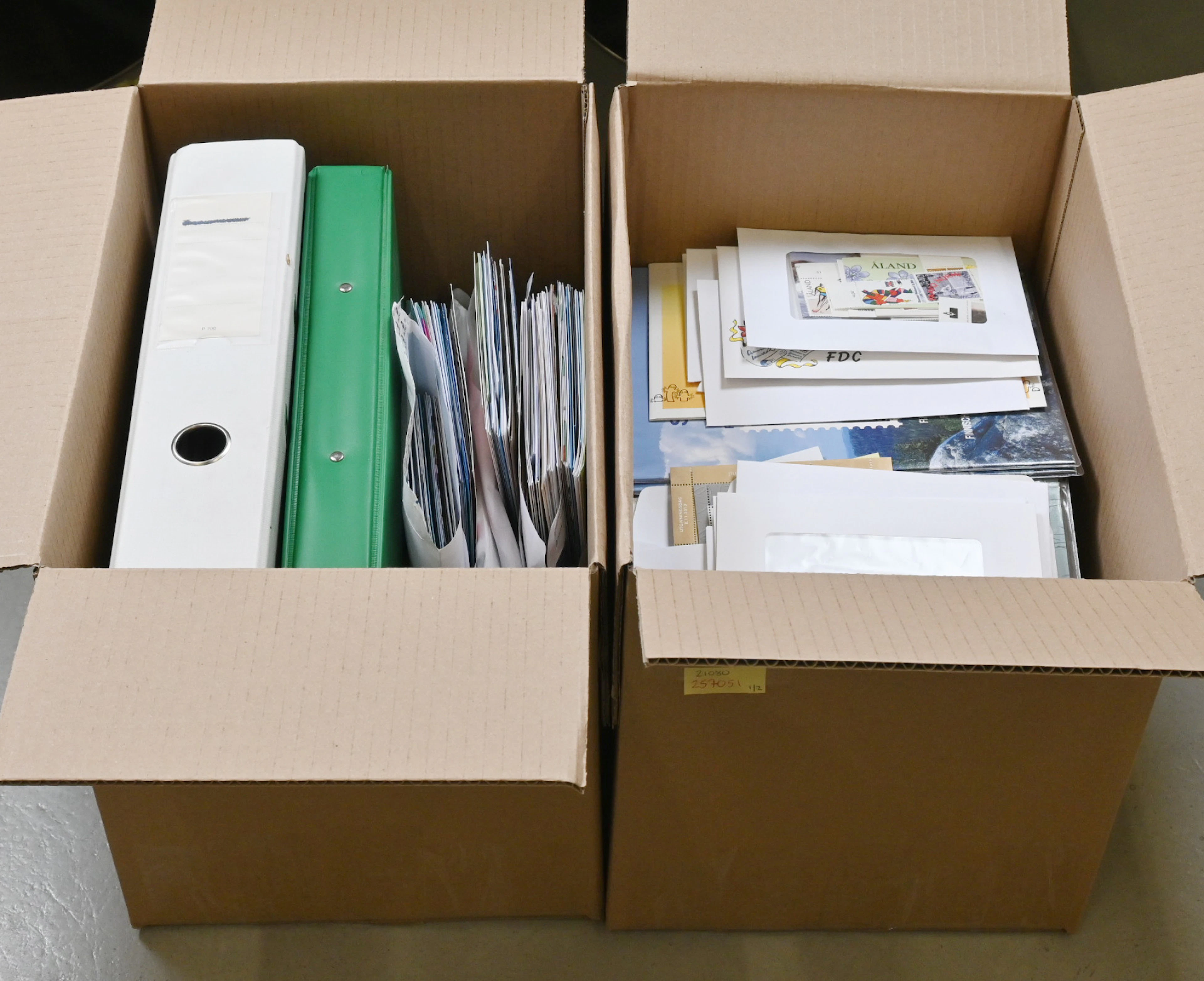 1989 - 2013 FDC collection in two binders as well as loose covers