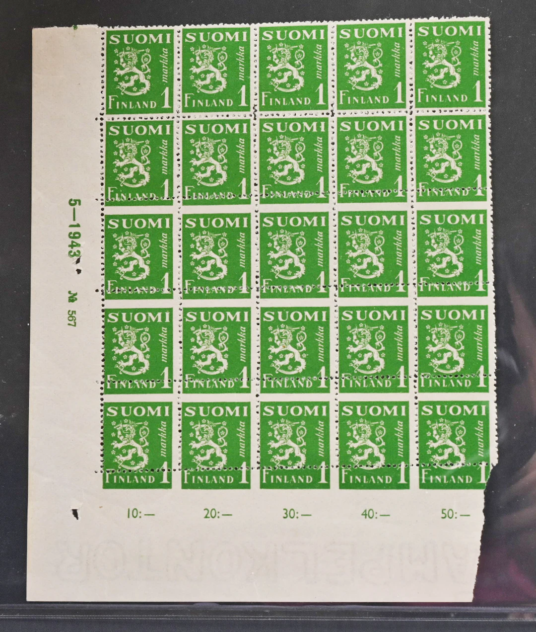 1 markka green magnificent block of 25 stamps, with a large off sets