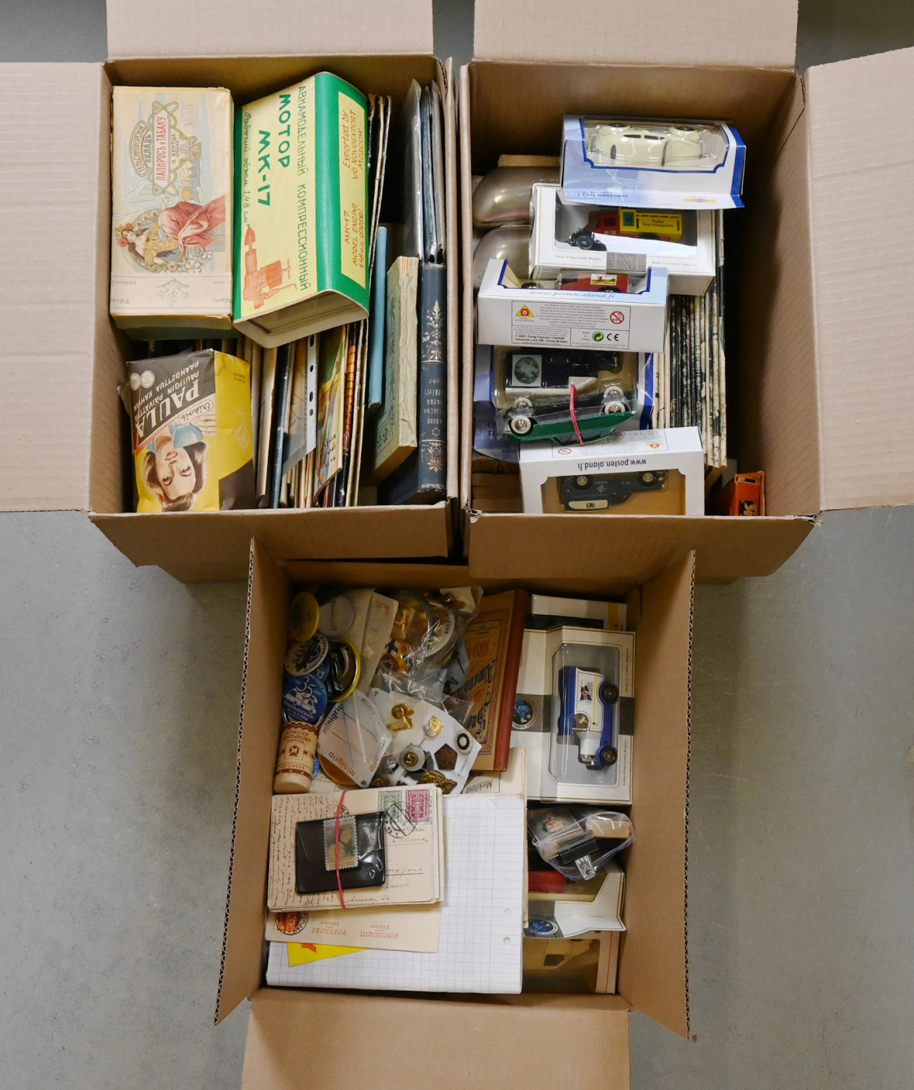 From a collector's estate mixed selection of magazines, small publications