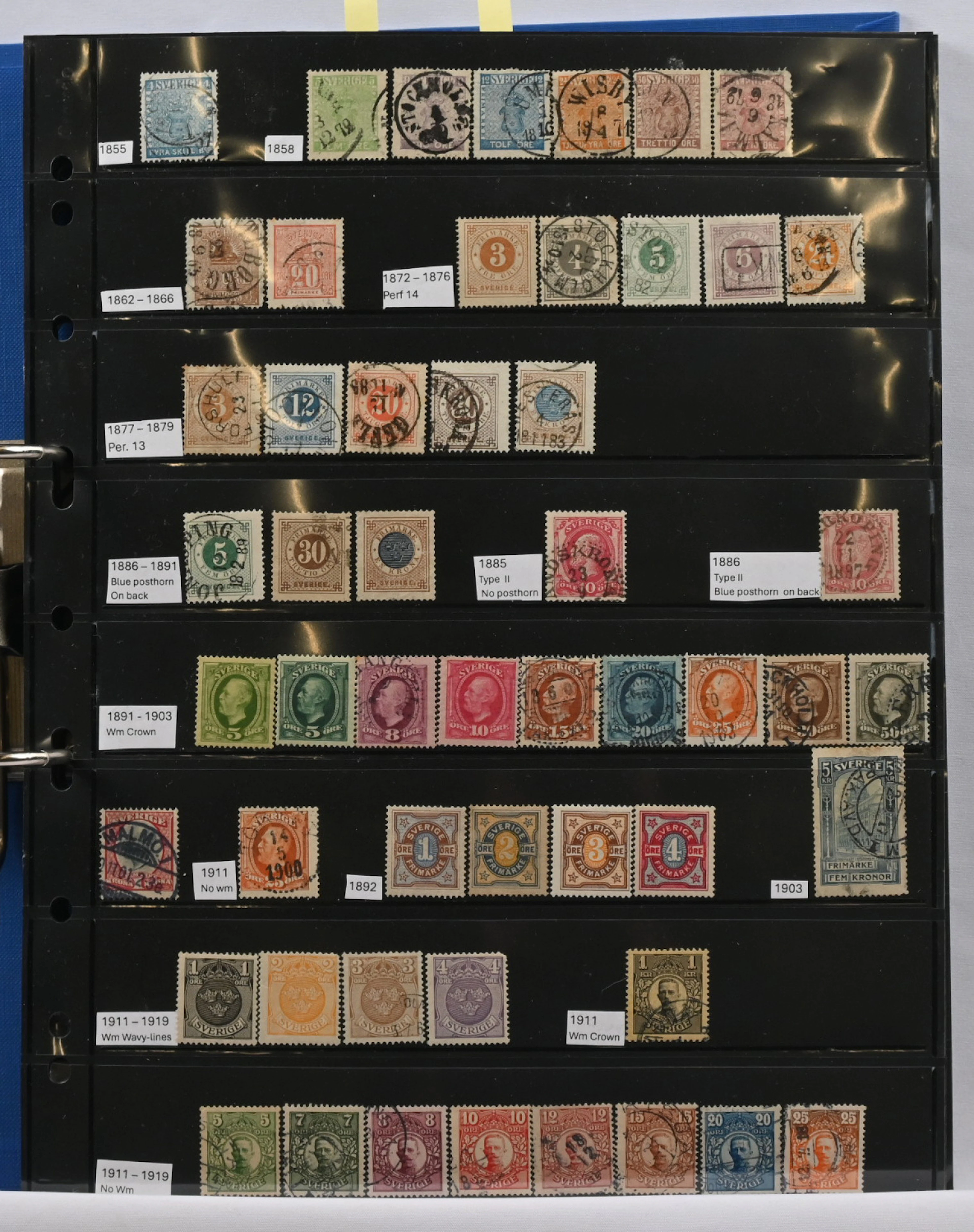 1855 - 1990 collection in binder, mint and used material. Includes