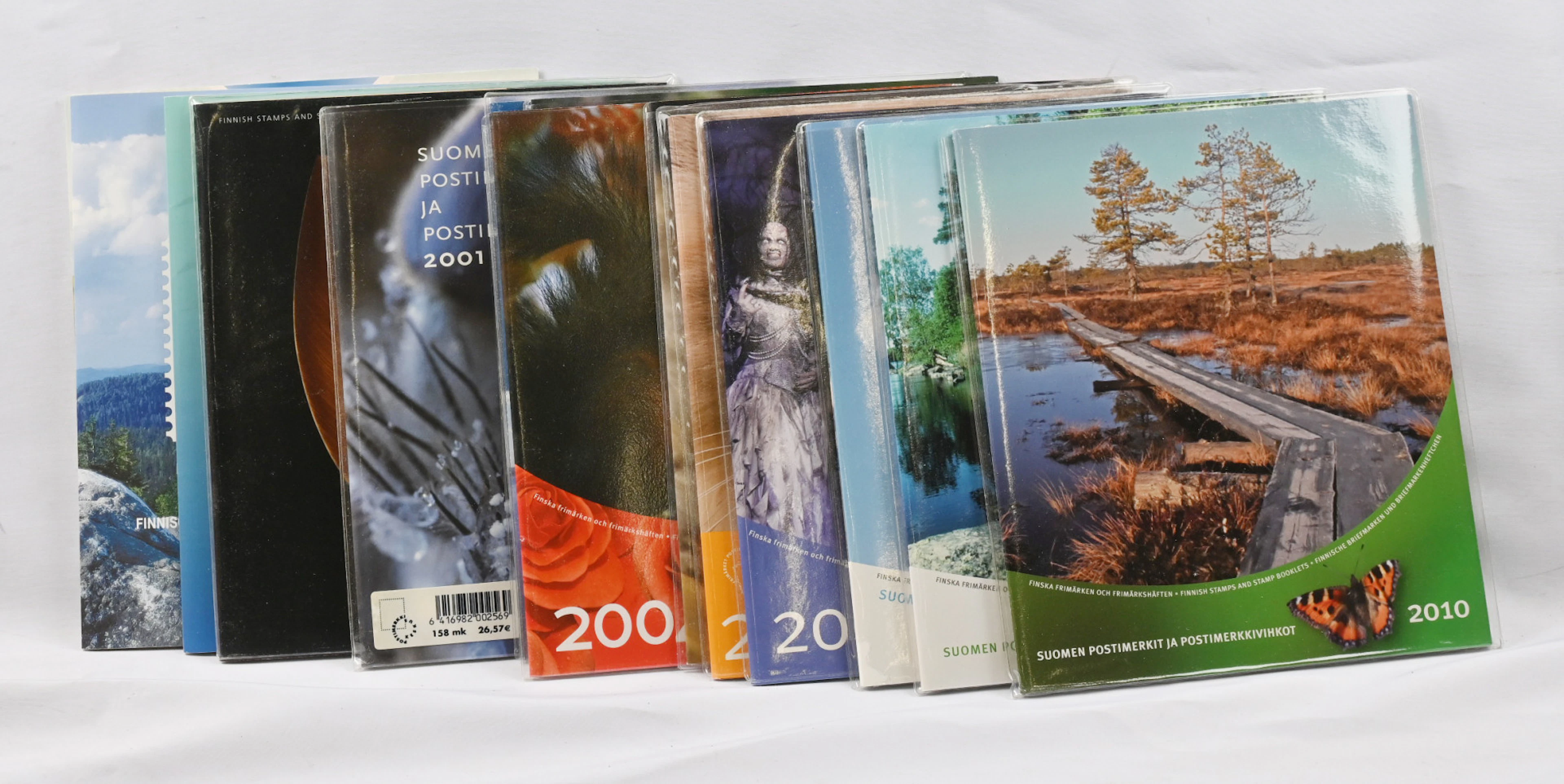 1977 - 2019 year sets, fine selection of over 40 pieces!