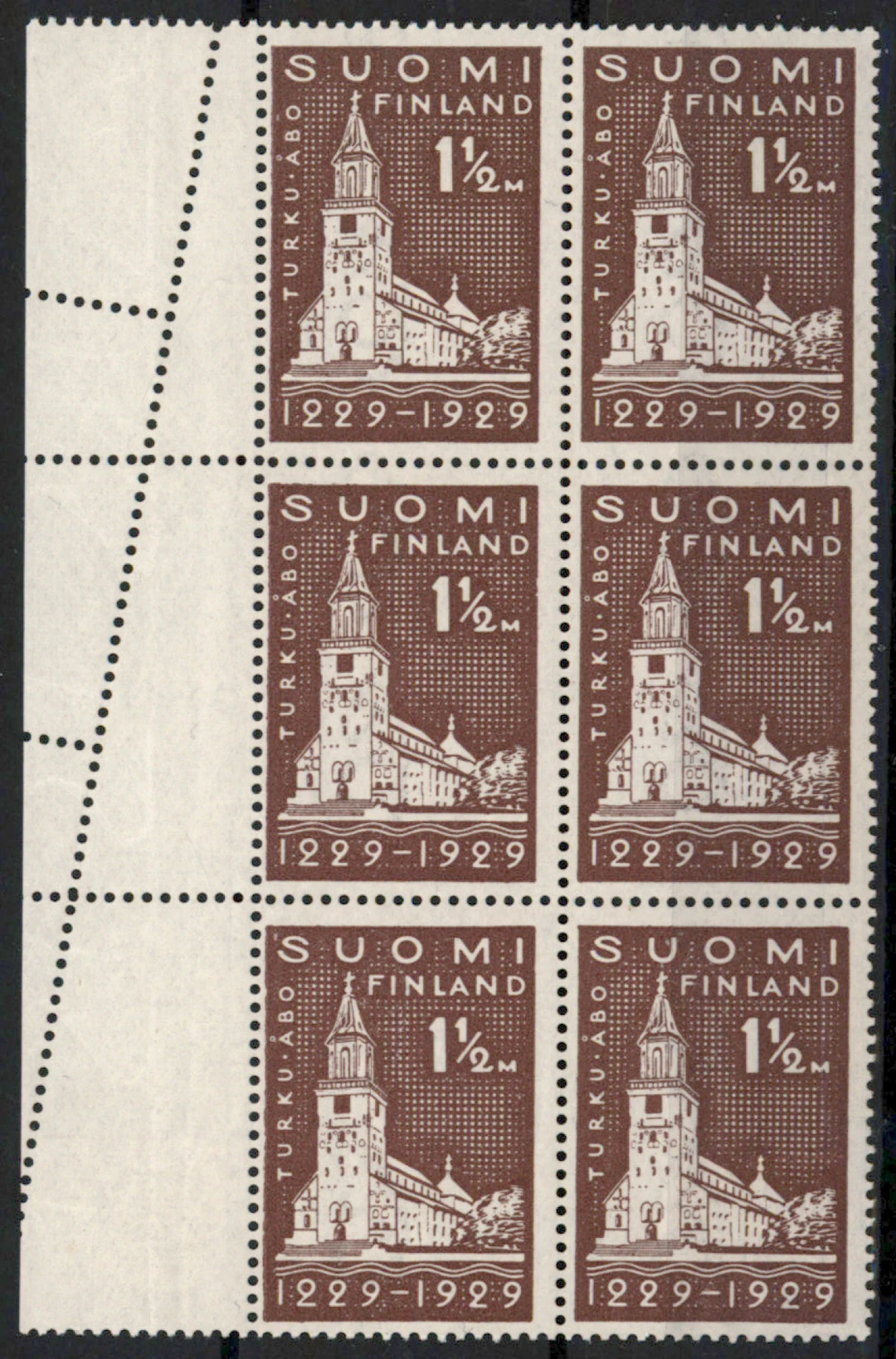1929 Turku 1½ markka block of six with sheet margin, striking PERFORATION