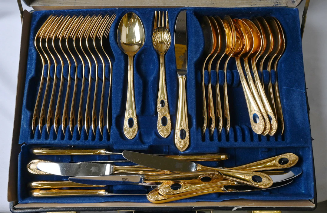 Solingen ”SBS-Bestecke” high-quality cutlery set 23/24 karat gold-plated