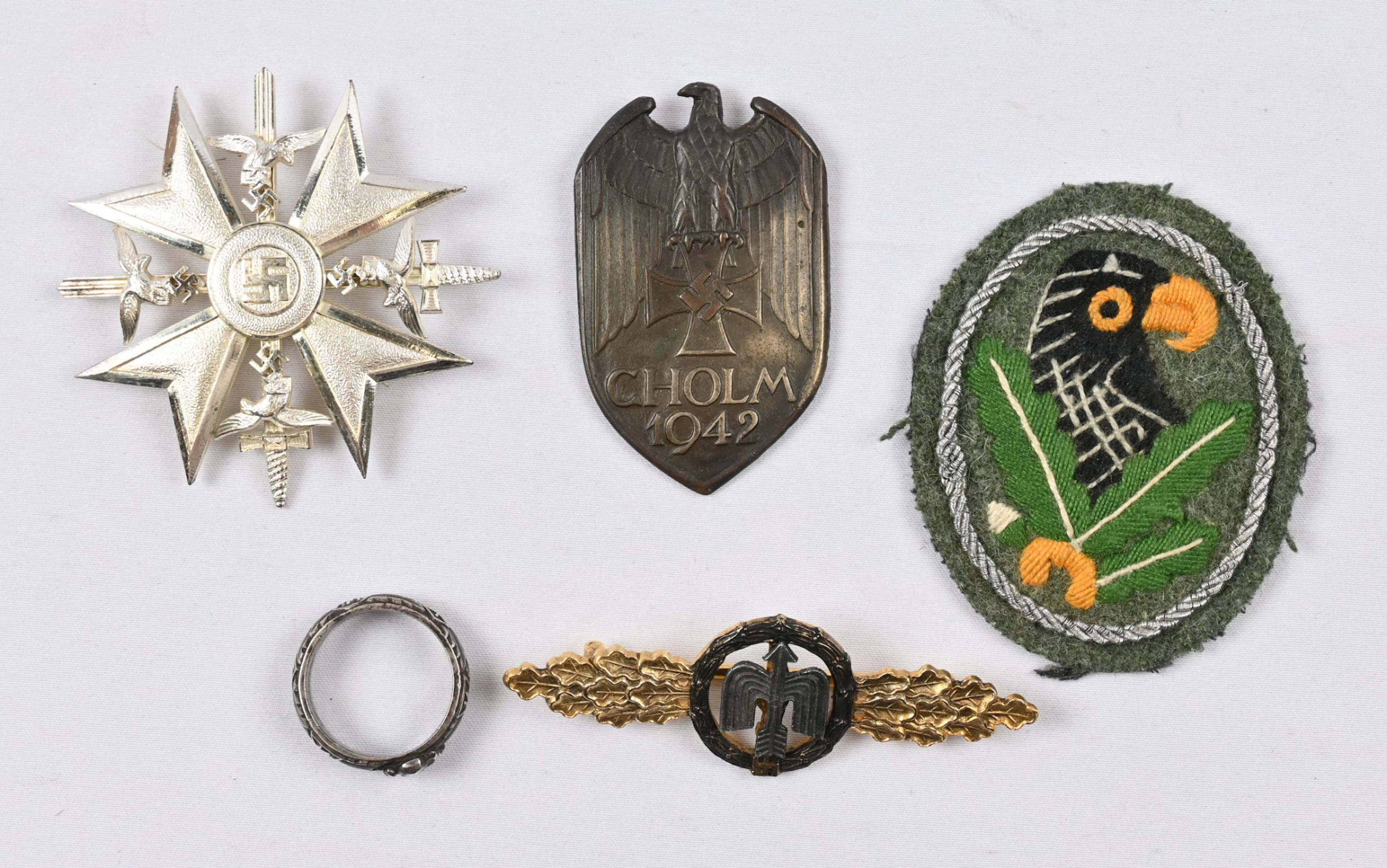 Small selection of German merit badges, which however apparently are