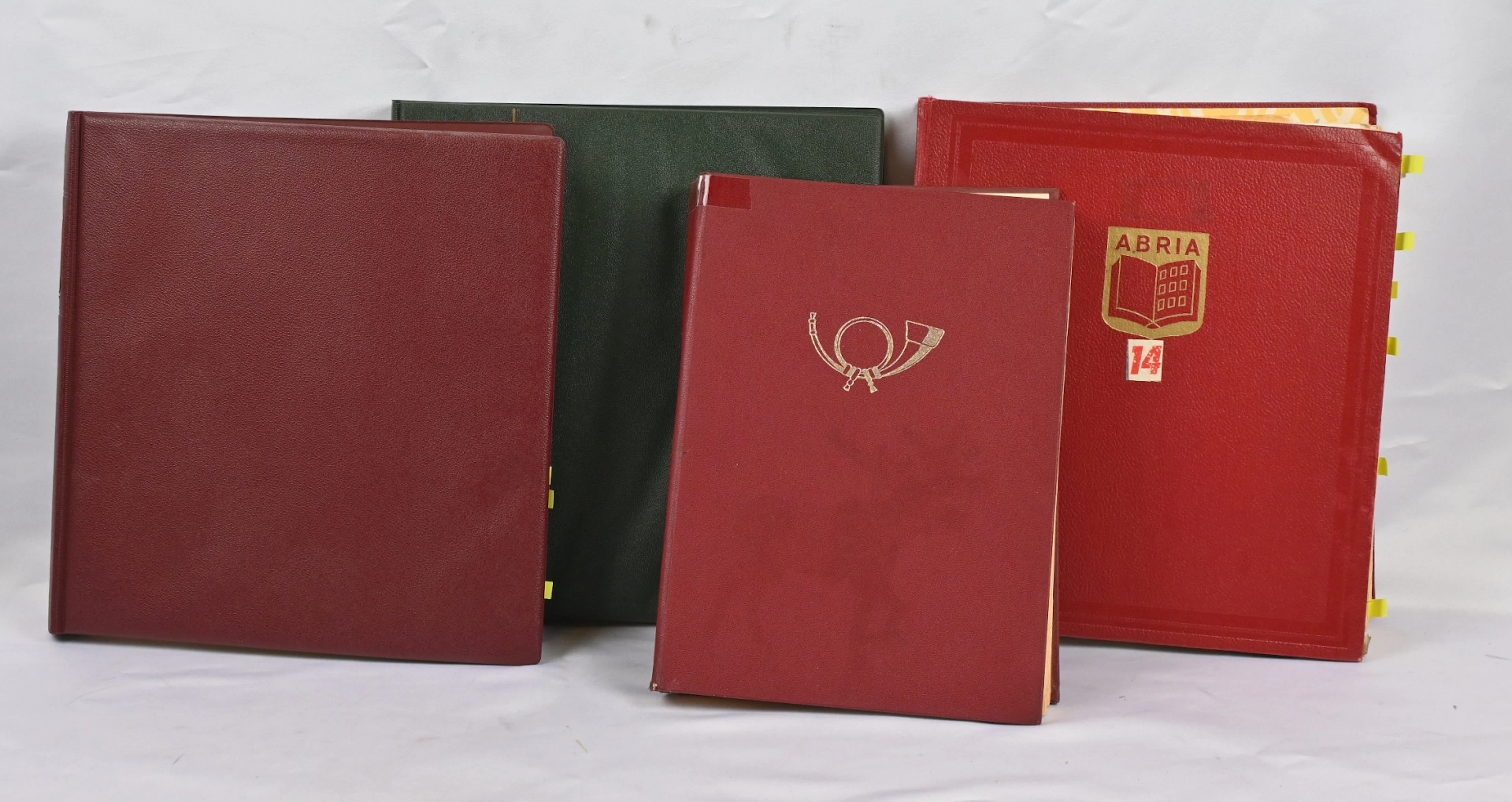 1970 - 1980 MNH ** collection in a fine album. Deficiencies too, but