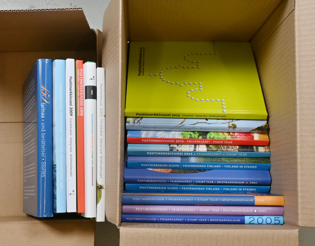 2002 - 2006 and 2008 - 2015 yearbooks, 13 different. Face value estimated