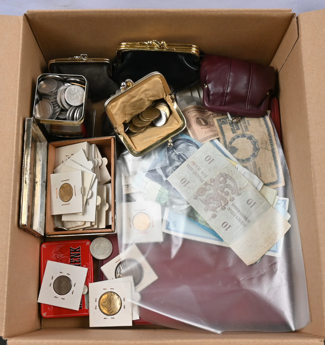 Box including mixed selection of coins starting from 1800s silver