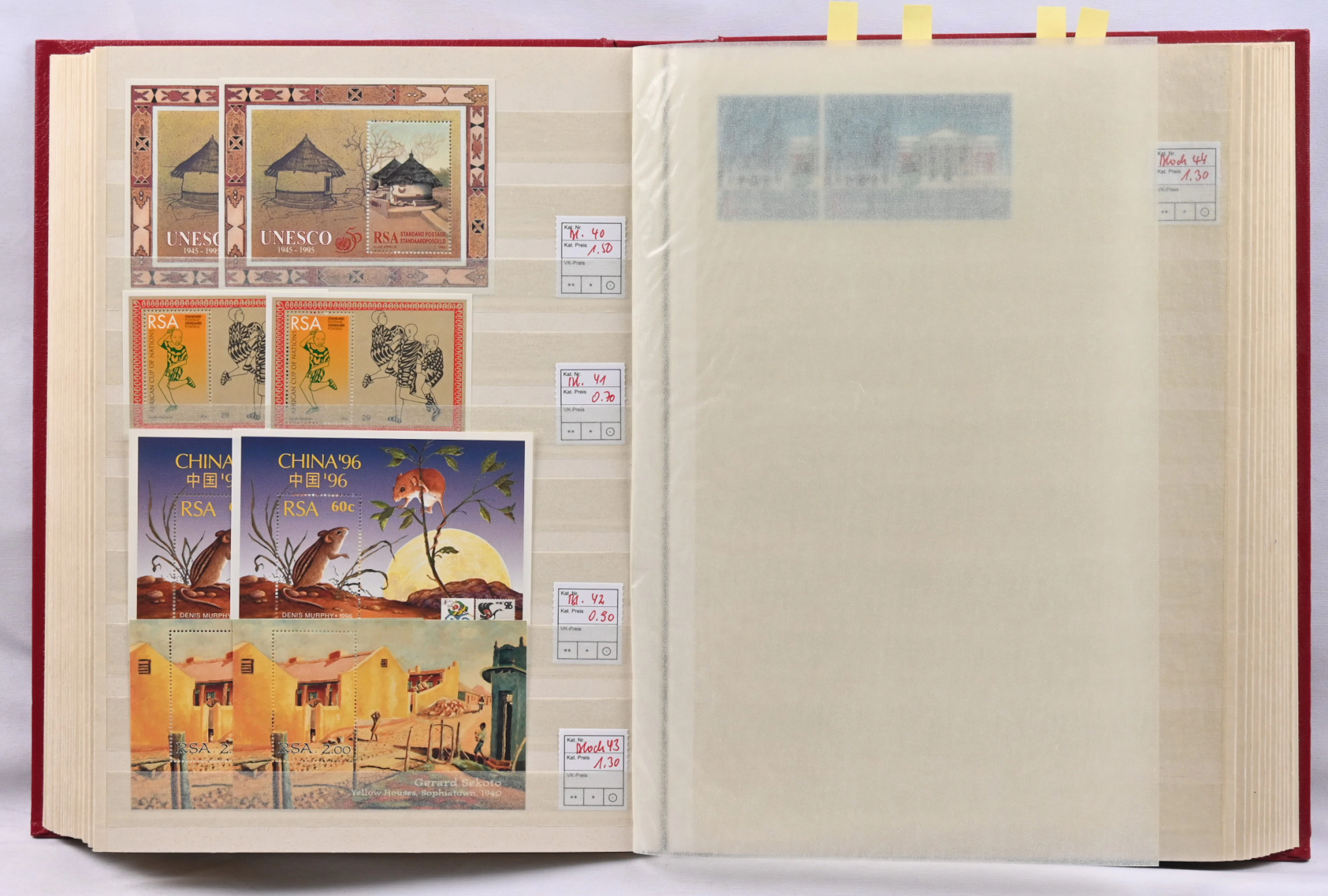 Small stamp lot in a stockbook, used and mint, also some miniature