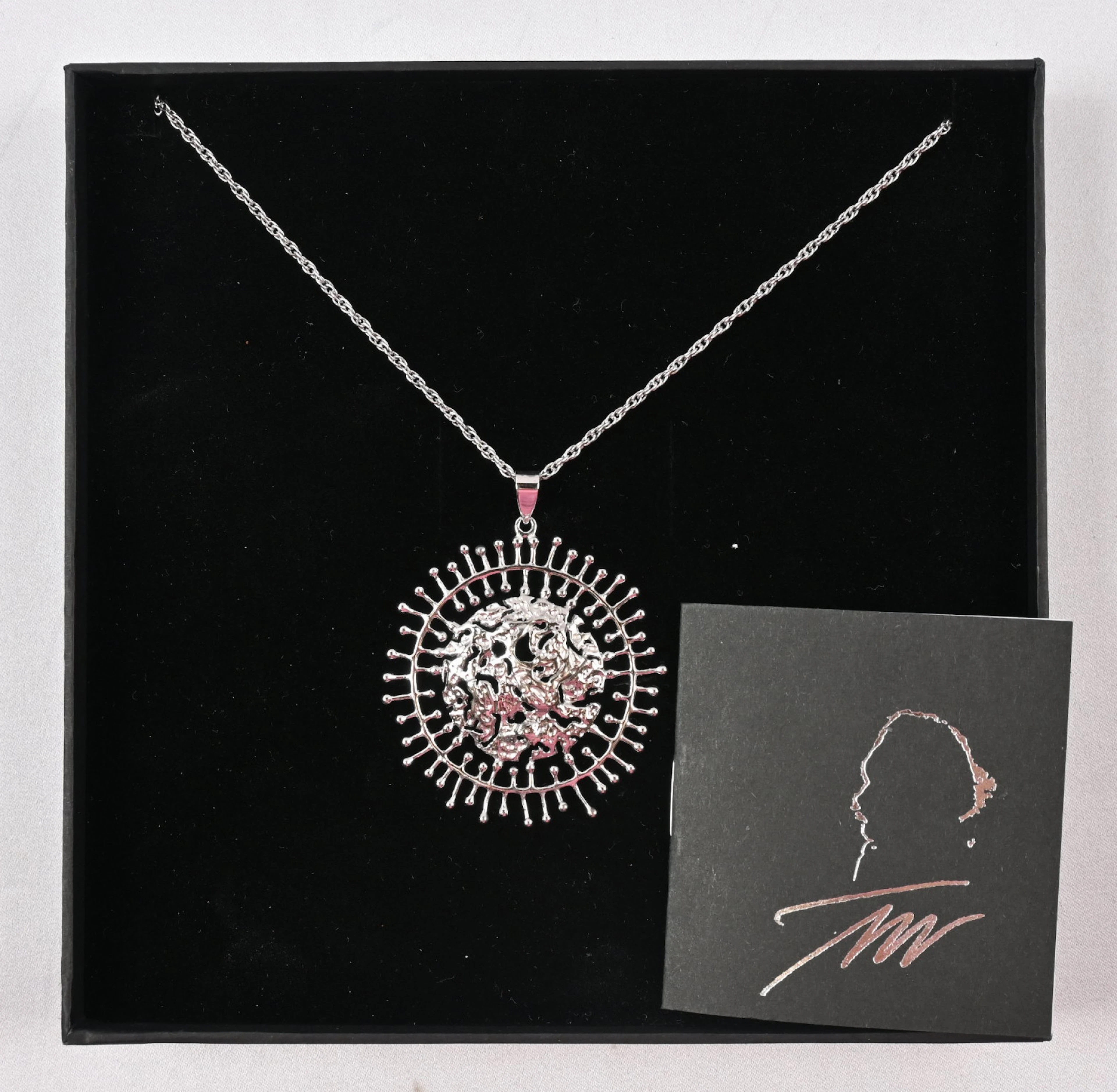 Tapio Wirkkala, Täysikuu (Full Moon) necklace, silver, in the original box.