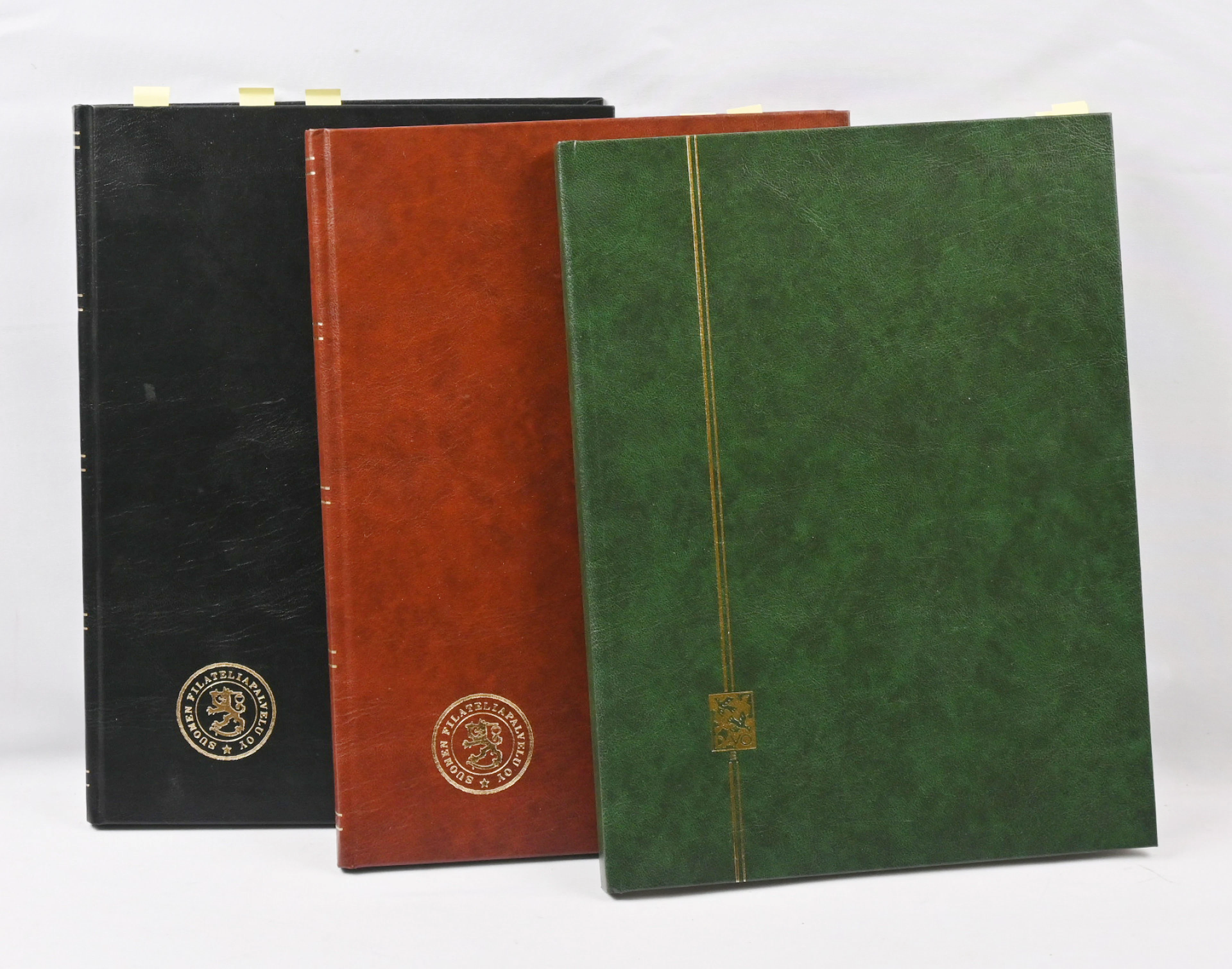 Old sales items and old lots from small auctions, selection in three