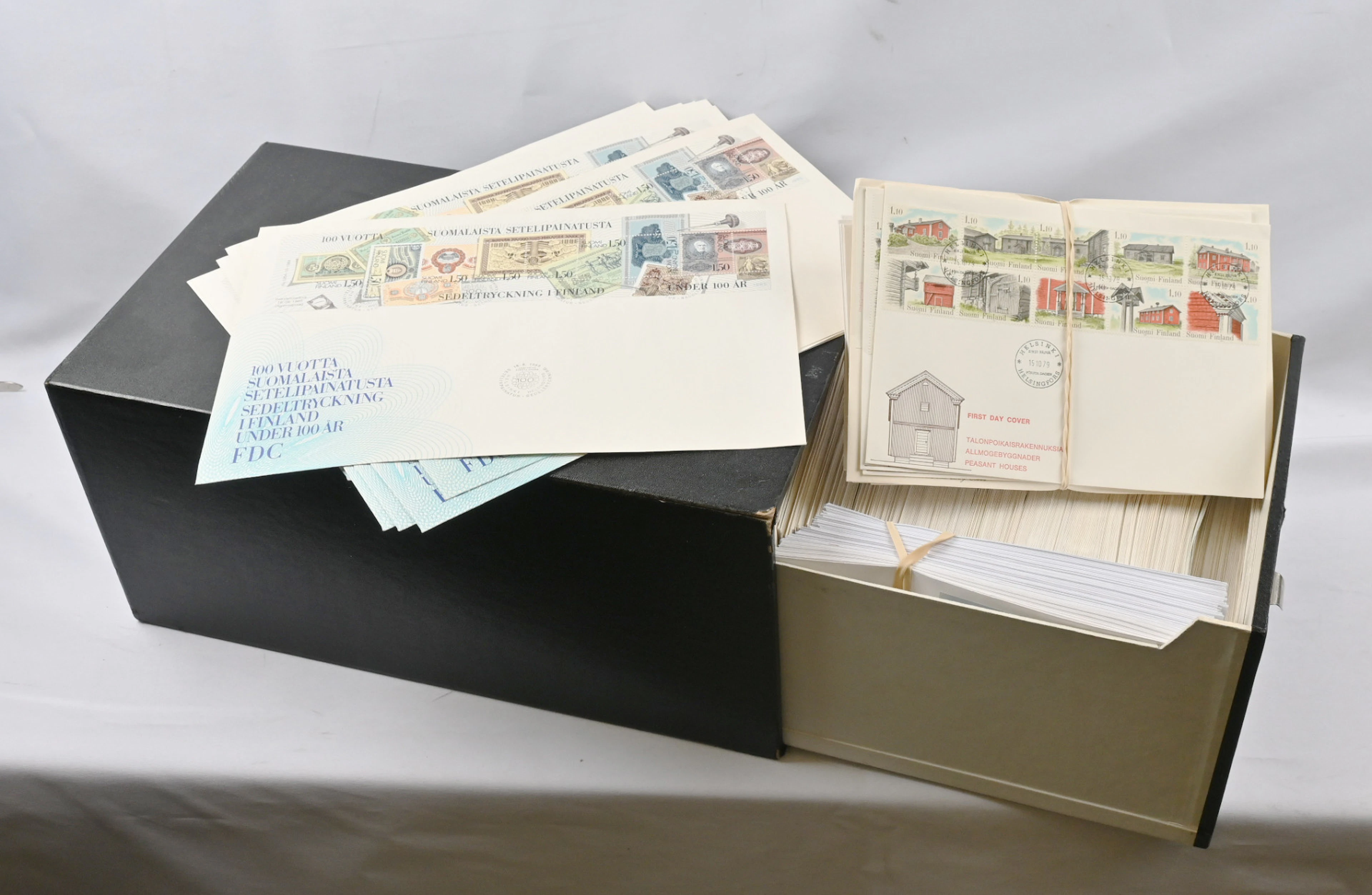 1975 - 1999 in a large archive box hundreds of FDC covers, approximately