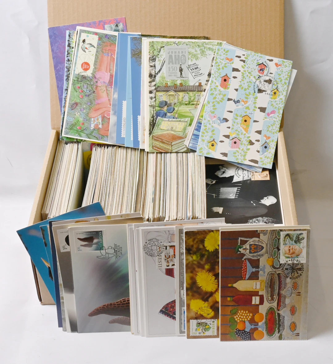 Foreign and Finnish maximum cards over 3 KG selection.