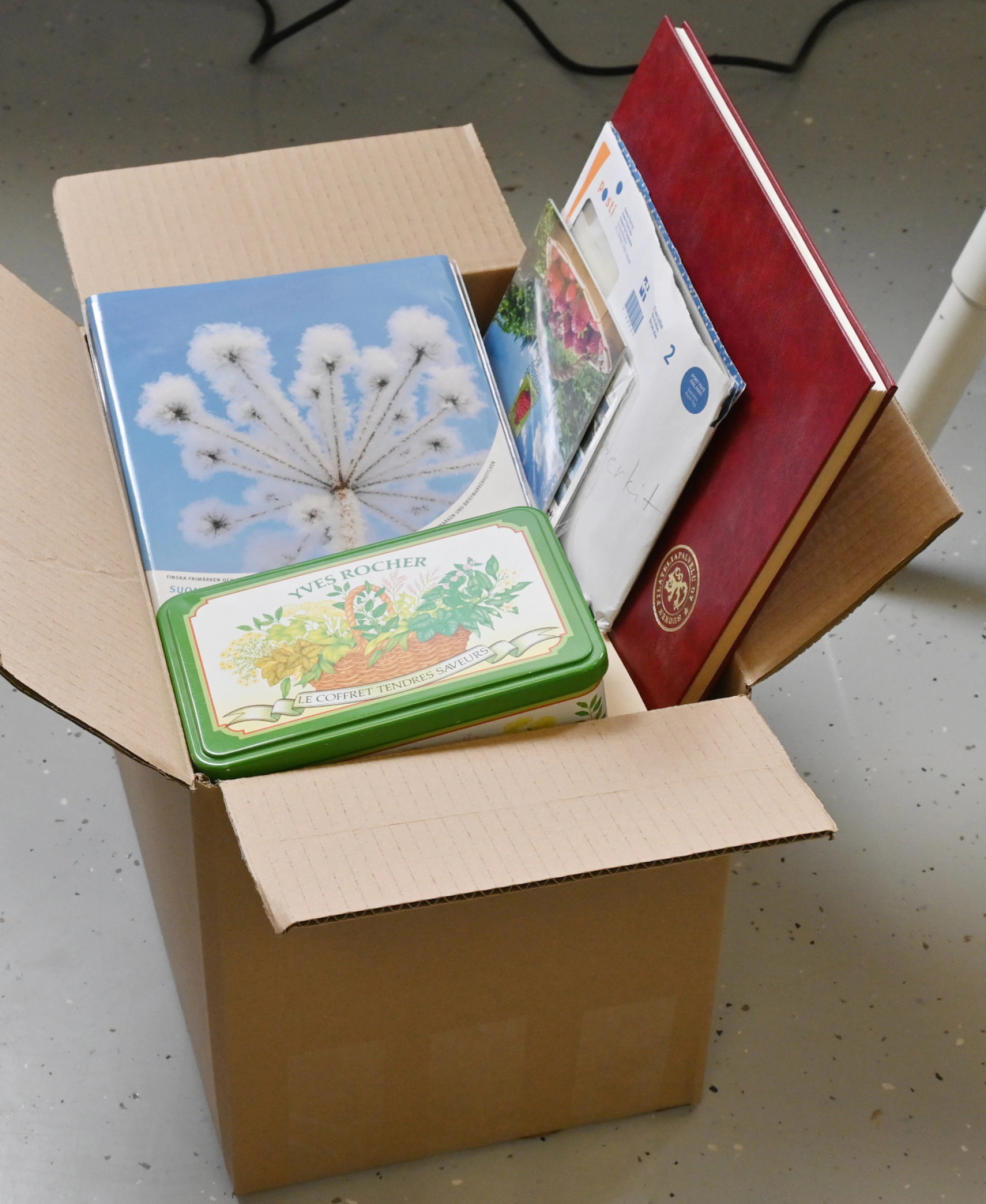 Mystery box 8 KG of Finland.