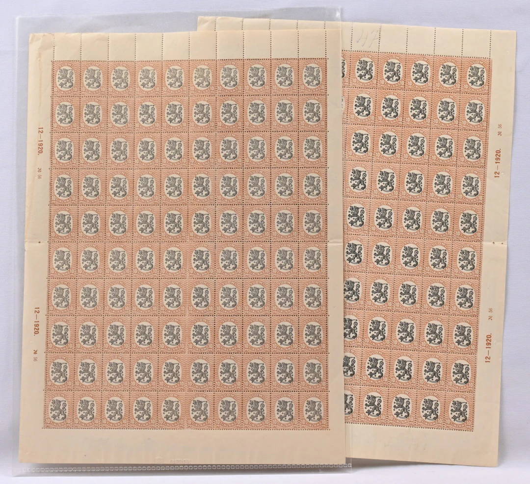 1920 issue 1917 10 markka sheet 56 left and right (2 x 100).