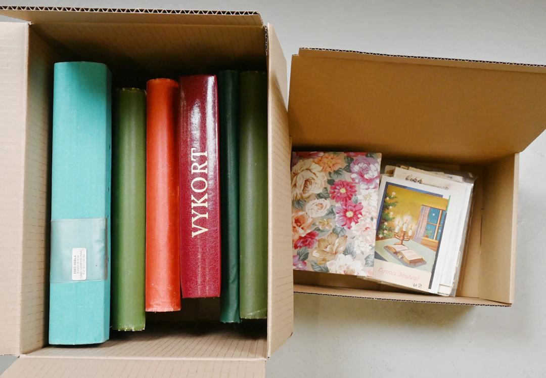 Old card albums selection containing Finnish and a small amount of