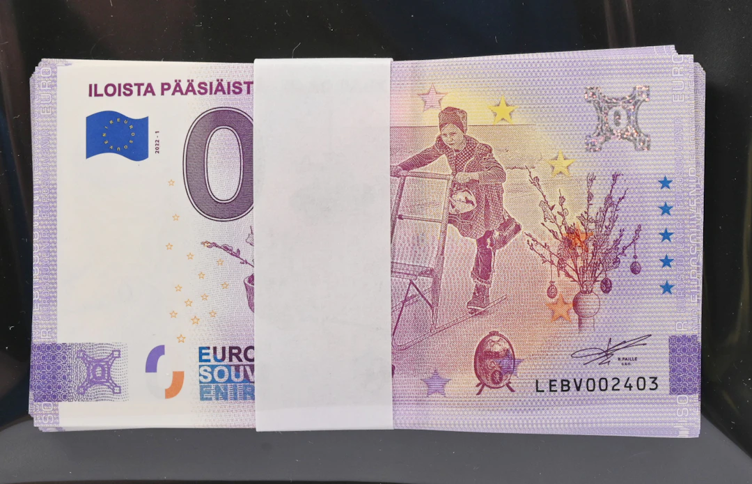 2022 0€ "Iloista pääsiäistä" 100 pieces.