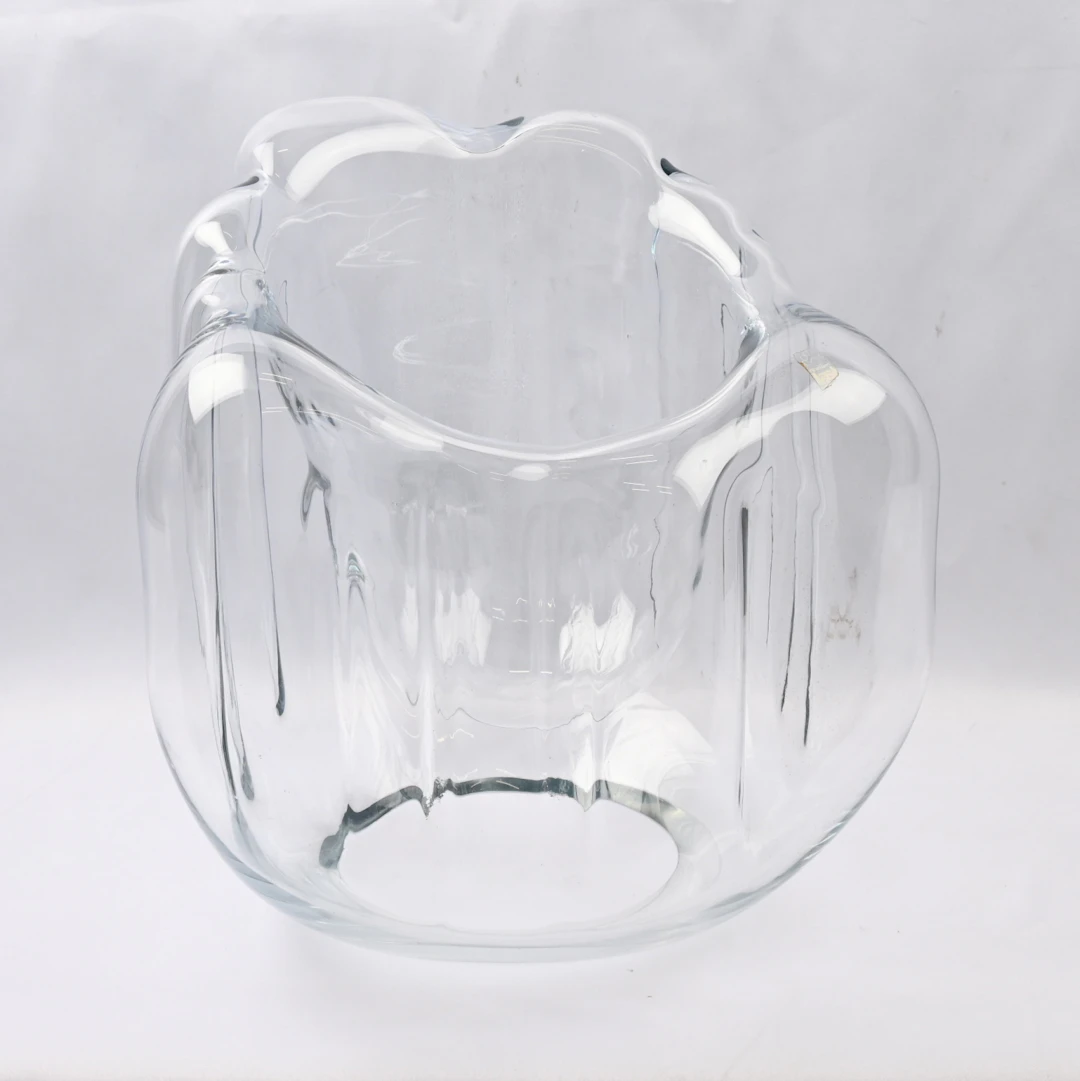 Riihimäen Lasi ”Pilvilinna” vase clear glass, height 31 cm, width
