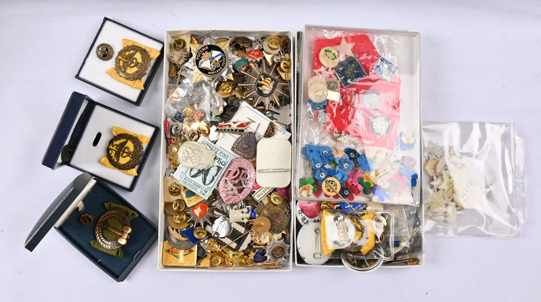 Pins and breast badges selection, hundreds of pieces.