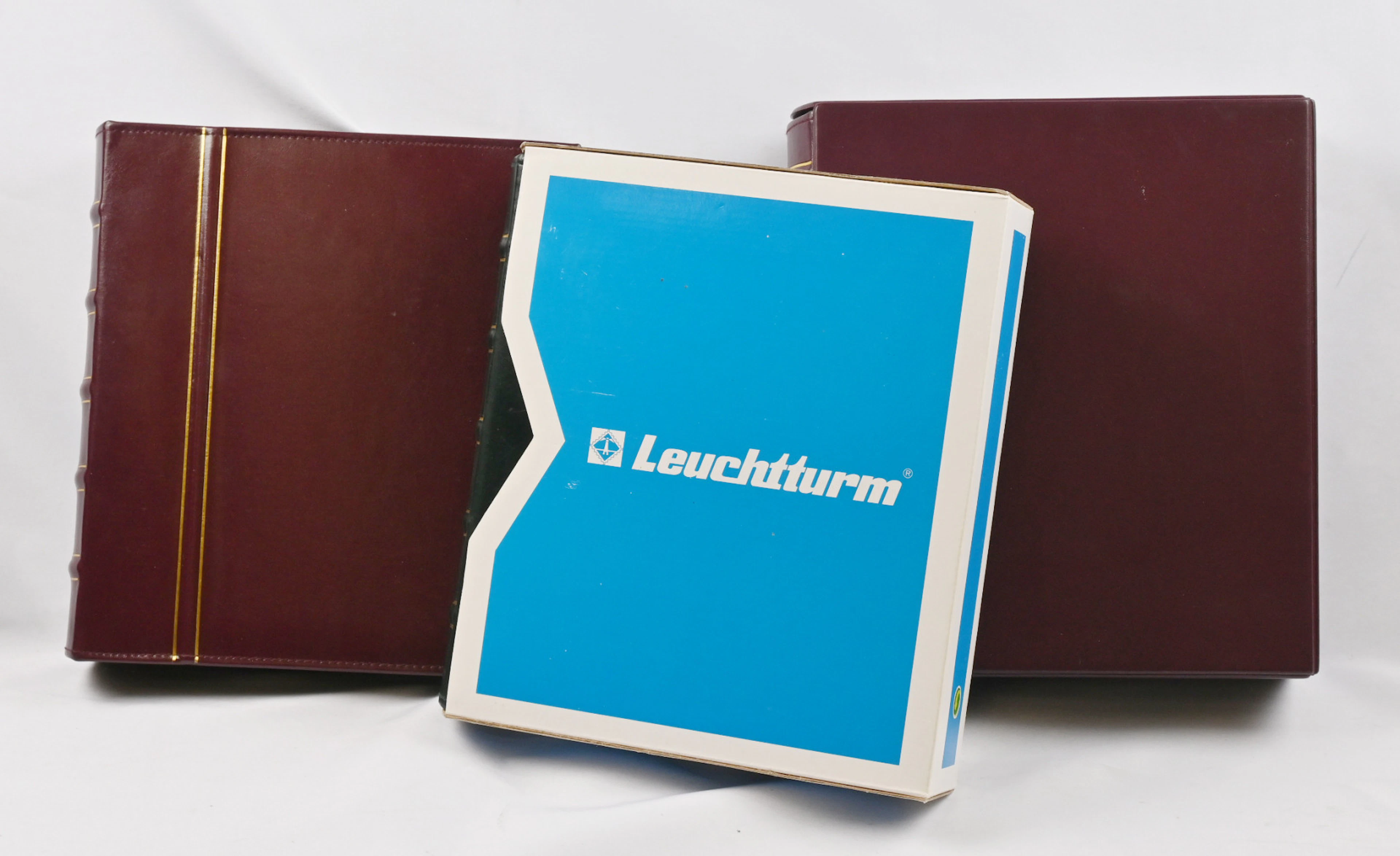 From the 1930s onwards FDC collection in three albums, including better