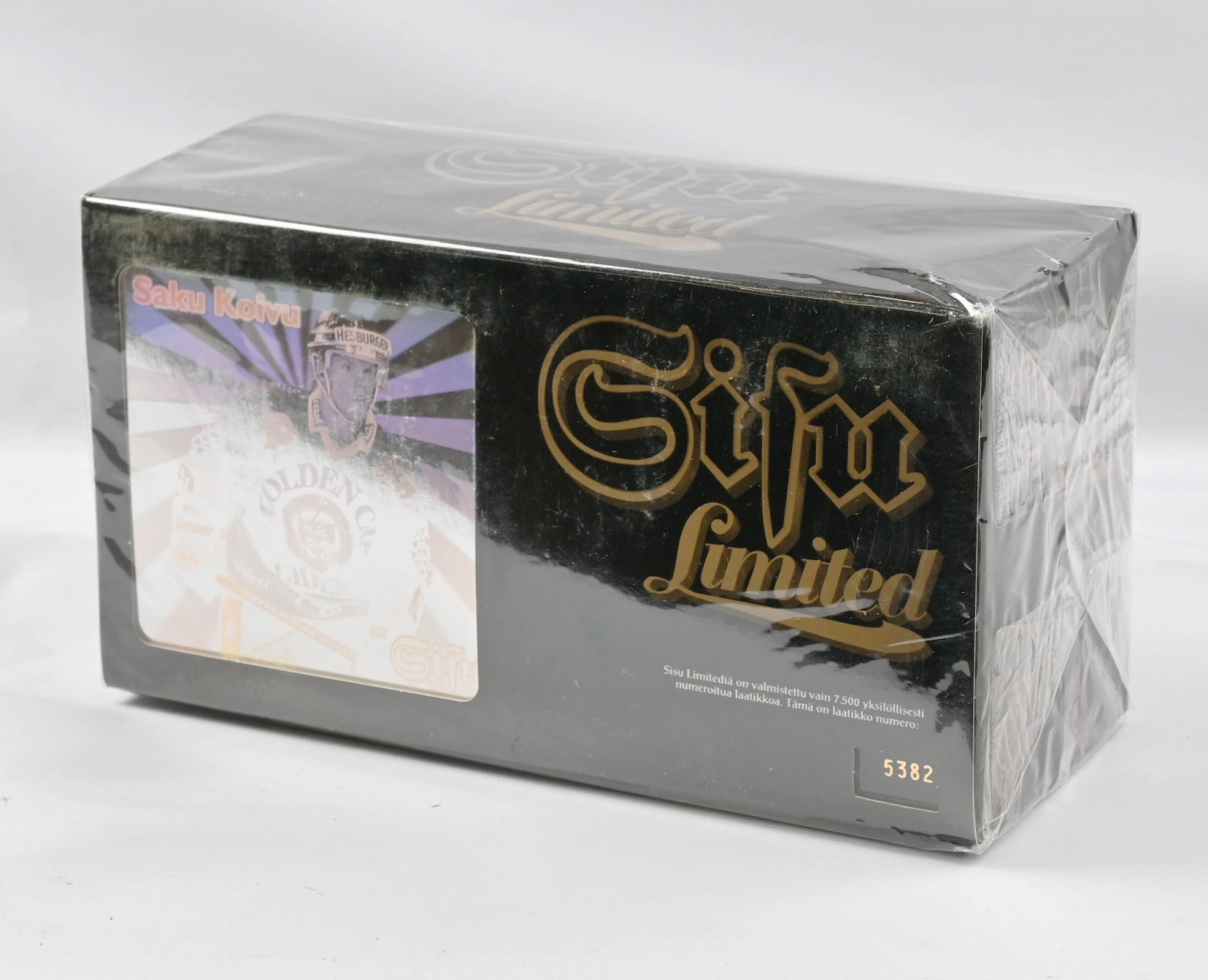 1995-96 Sisu Limited box.