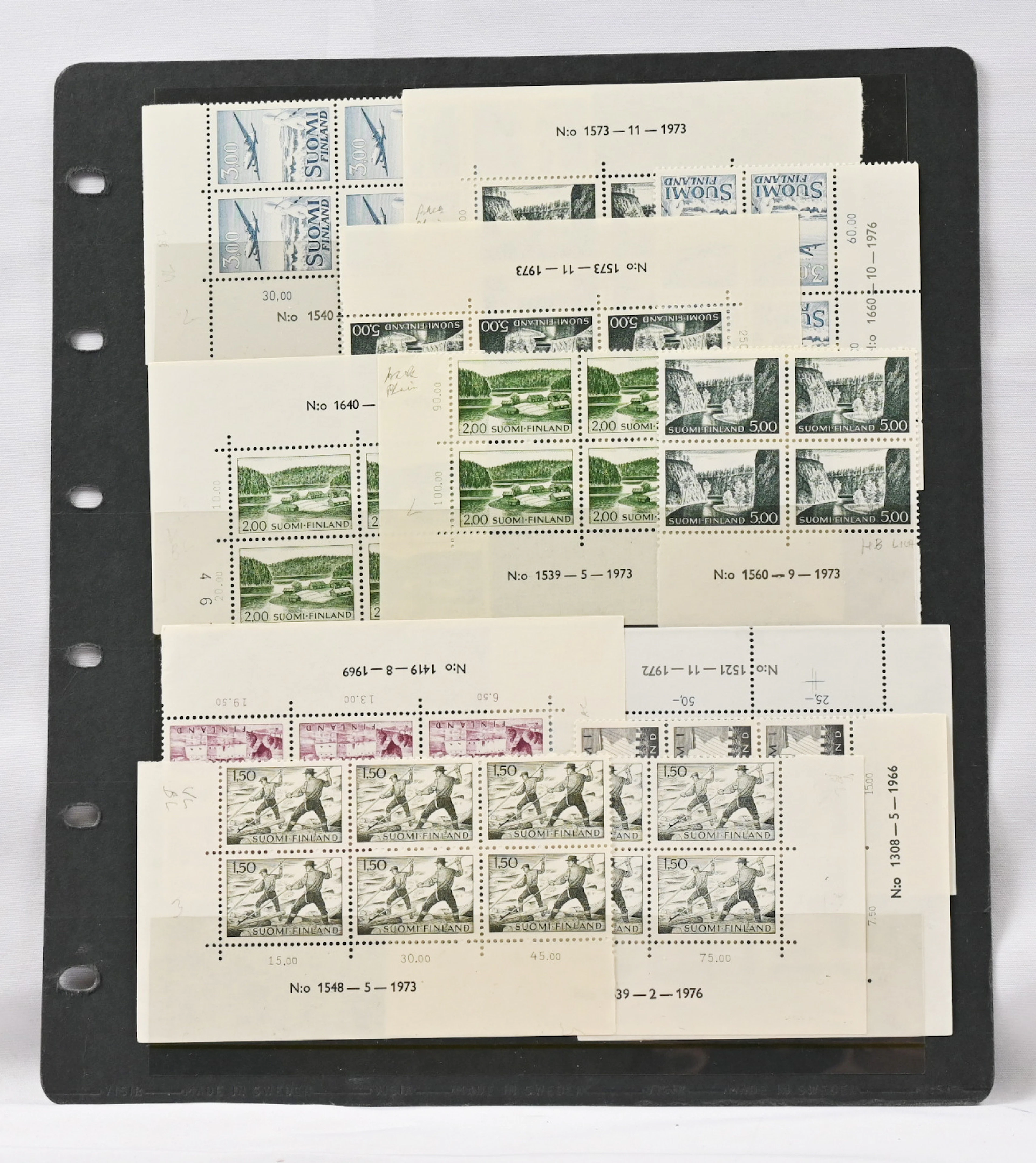 1963 - 1975 MNH ** selection of plate multiples of definitive stamps.