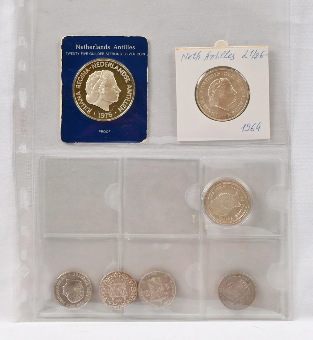 Netherlands Antilles, three fine silver coins: 1952 1 Gulden, 1964