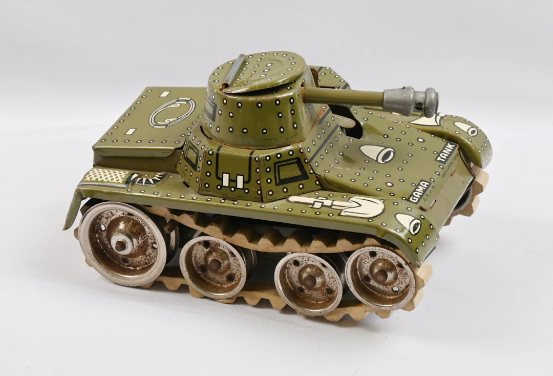 Toys, metal tank, Gama Tank