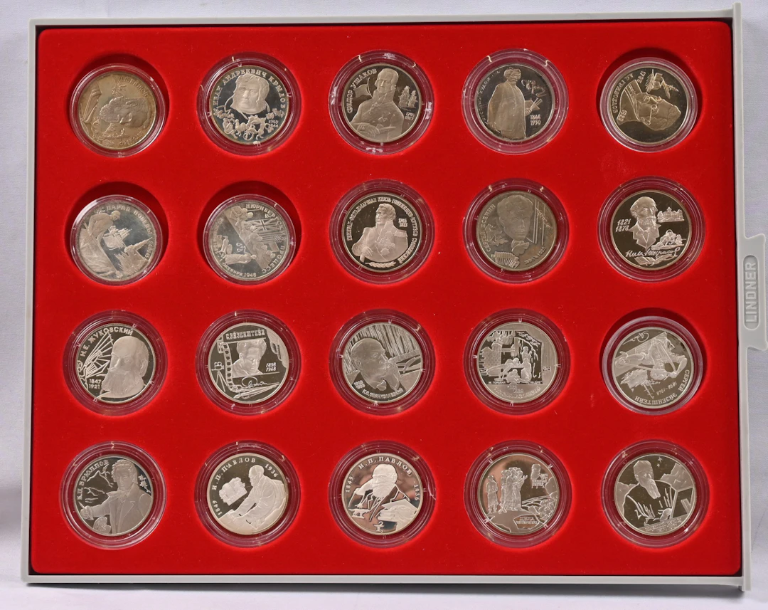 1994 - 1999 20 different 2 Rouble silver commemorative coins in capsules.